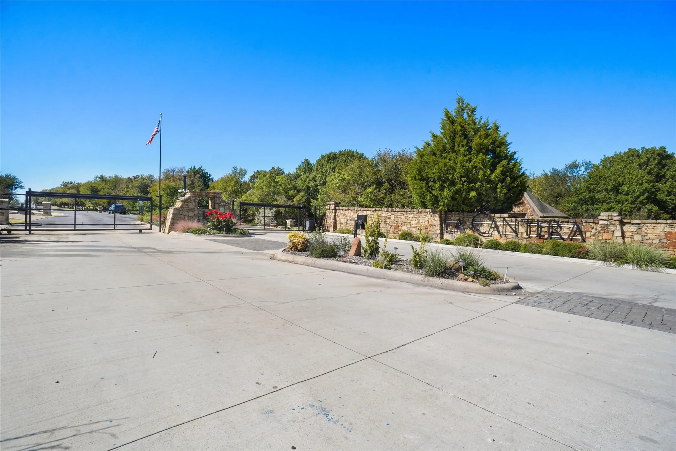 Unimproved Land For Sale in Tarrant County , 4401 La Cantera Court, Fort Worth, Texas 76108, 0, 0, Garage spaces, 0 Sqft, built in 0, mls#21313187, Real Estate Agent in Fort Worth, Homes For Sale in Tarrant county, Homes For Sale in Fort Worth, Realtor in Fort Worth Texas, Real Estate Brokerage Independent Realty Texas, Luminita Cordes Realtor