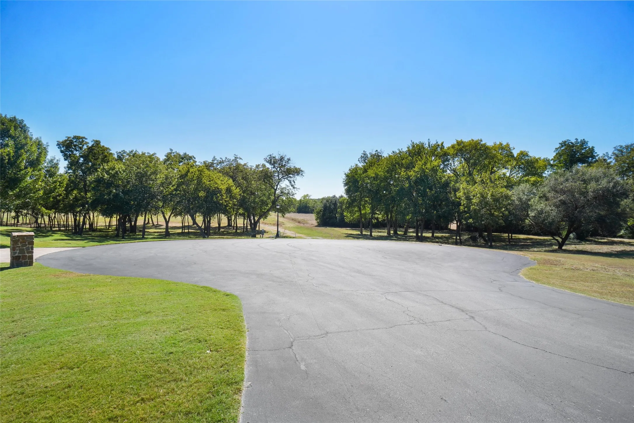 Unimproved Land For Sale in Tarrant County , 4401 La Cantera Court, Fort Worth, Texas 76108, 0, 0, Garage spaces, 0 Sqft, built in 0, mls#21313187, Real Estate Agent in Fort Worth, Homes For Sale in Tarrant county, Homes For Sale in Fort Worth, Realtor in Fort Worth Texas, Real Estate Brokerage Independent Realty Texas, Luminita Cordes Realtor
