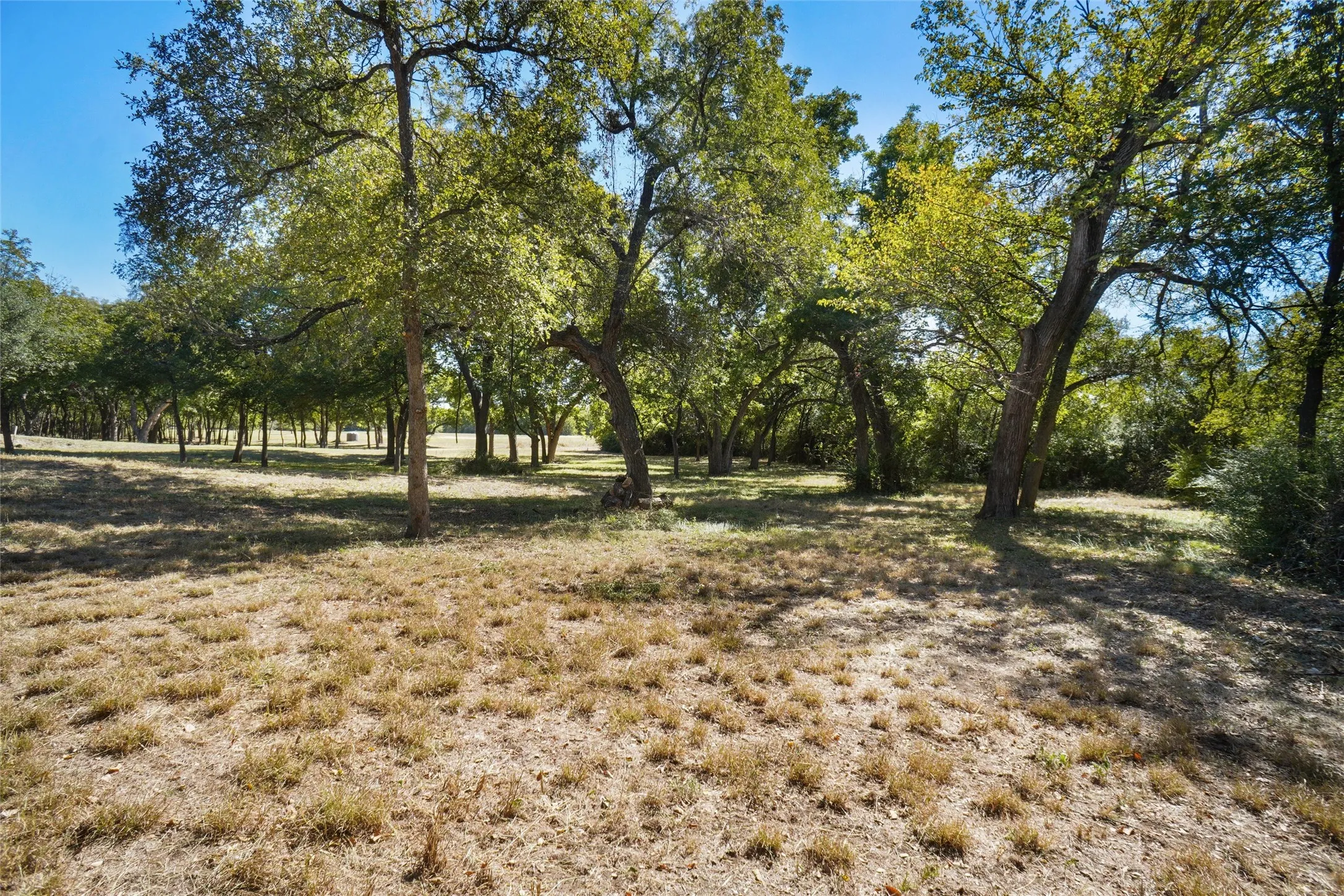 Unimproved Land For Sale in Tarrant County , 4401 La Cantera Court, Fort Worth, Texas 76108, 0, 0, Garage spaces, 0 Sqft, built in 0, mls#21313187, Real Estate Agent in Fort Worth, Homes For Sale in Tarrant county, Homes For Sale in Fort Worth, Realtor in Fort Worth Texas, Real Estate Brokerage Independent Realty Texas, Luminita Cordes Realtor