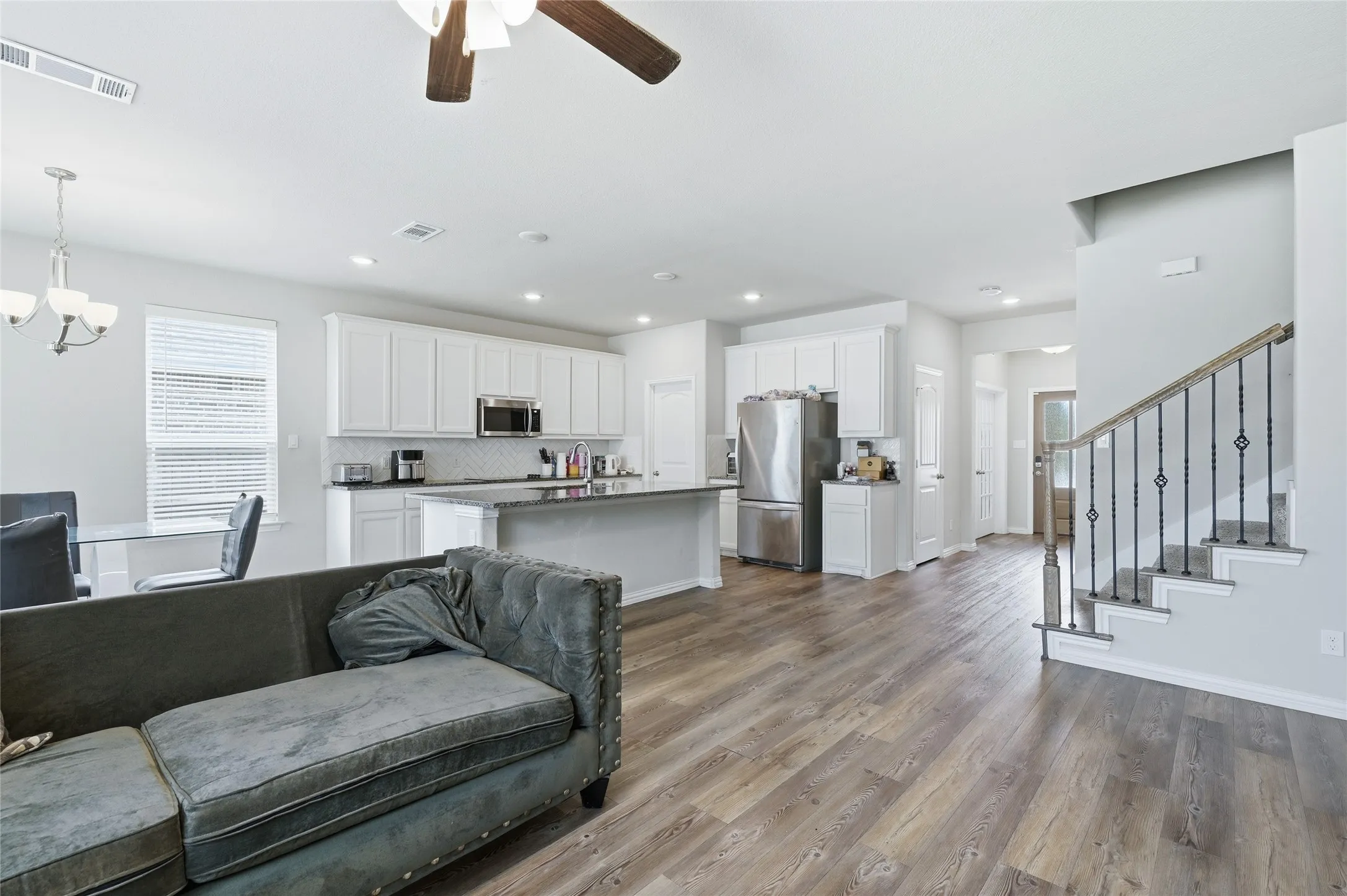 Single Family Residence For Sale in Collin County , 3301 Greymoore Drive, Anna, Texas 75409, 4 Bedrooms, 3 Bathrooms, 2 Garage spaces, 2,724 Sqft, built in 2022, Price $375,000, mls#21294209, Real Estate Agent in Anna, Homes For Sale in Collin county, Homes For Sale in Anna, Realtor in Anna Texas, Real Estate Brokerage Independent Realty Texas, Luminita Cordes Realtor