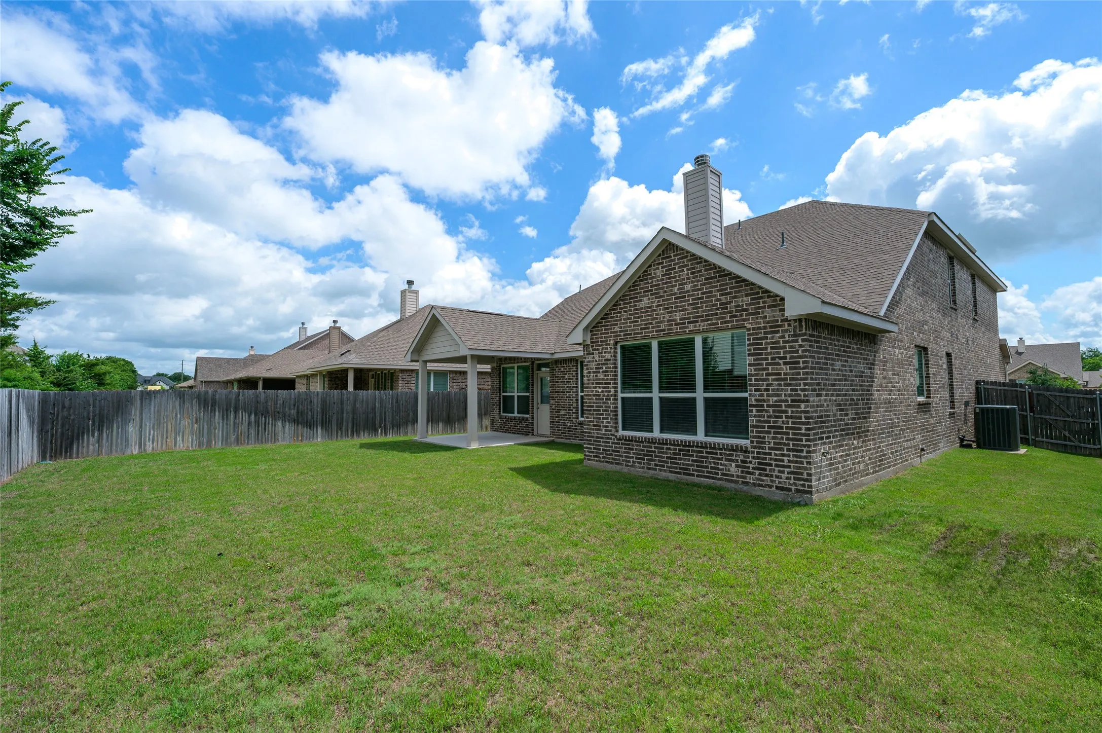 Single Family Residence For Sale in Collin County , 3301 Greymoore Drive, Anna, Texas 75409, 4 Bedrooms, 3 Bathrooms, 2 Garage spaces, 2,724 Sqft, built in 2022, Price $375,000, mls#21294209, Real Estate Agent in Anna, Homes For Sale in Collin county, Homes For Sale in Anna, Realtor in Anna Texas, Real Estate Brokerage Independent Realty Texas, Luminita Cordes Realtor