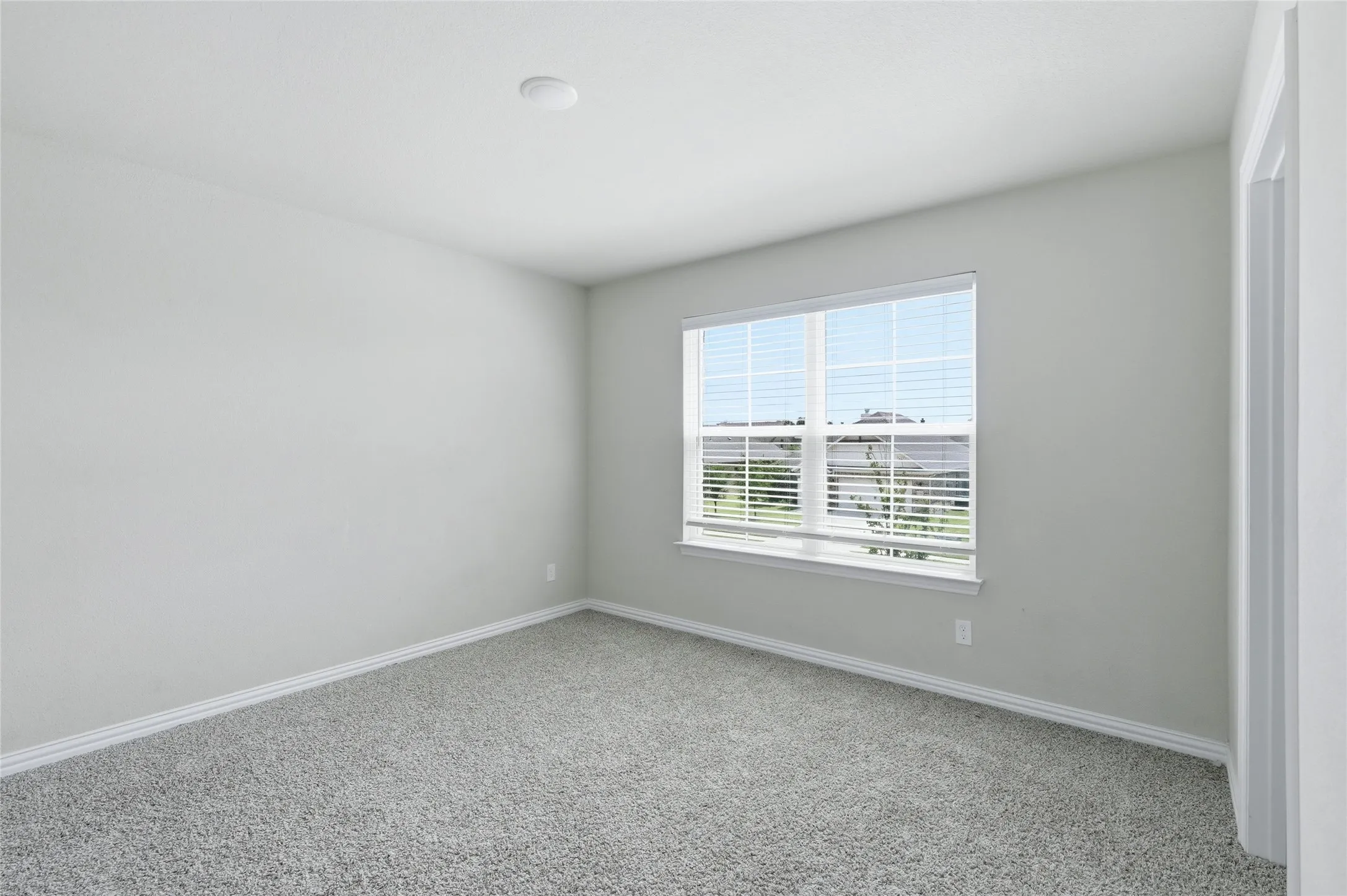 Single Family Residence For Sale in Collin County , 3301 Greymoore Drive, Anna, Texas 75409, 4 Bedrooms, 3 Bathrooms, 2 Garage spaces, 2,724 Sqft, built in 2022, Price $375,000, mls#21294209, Real Estate Agent in Anna, Homes For Sale in Collin county, Homes For Sale in Anna, Realtor in Anna Texas, Real Estate Brokerage Independent Realty Texas, Luminita Cordes Realtor