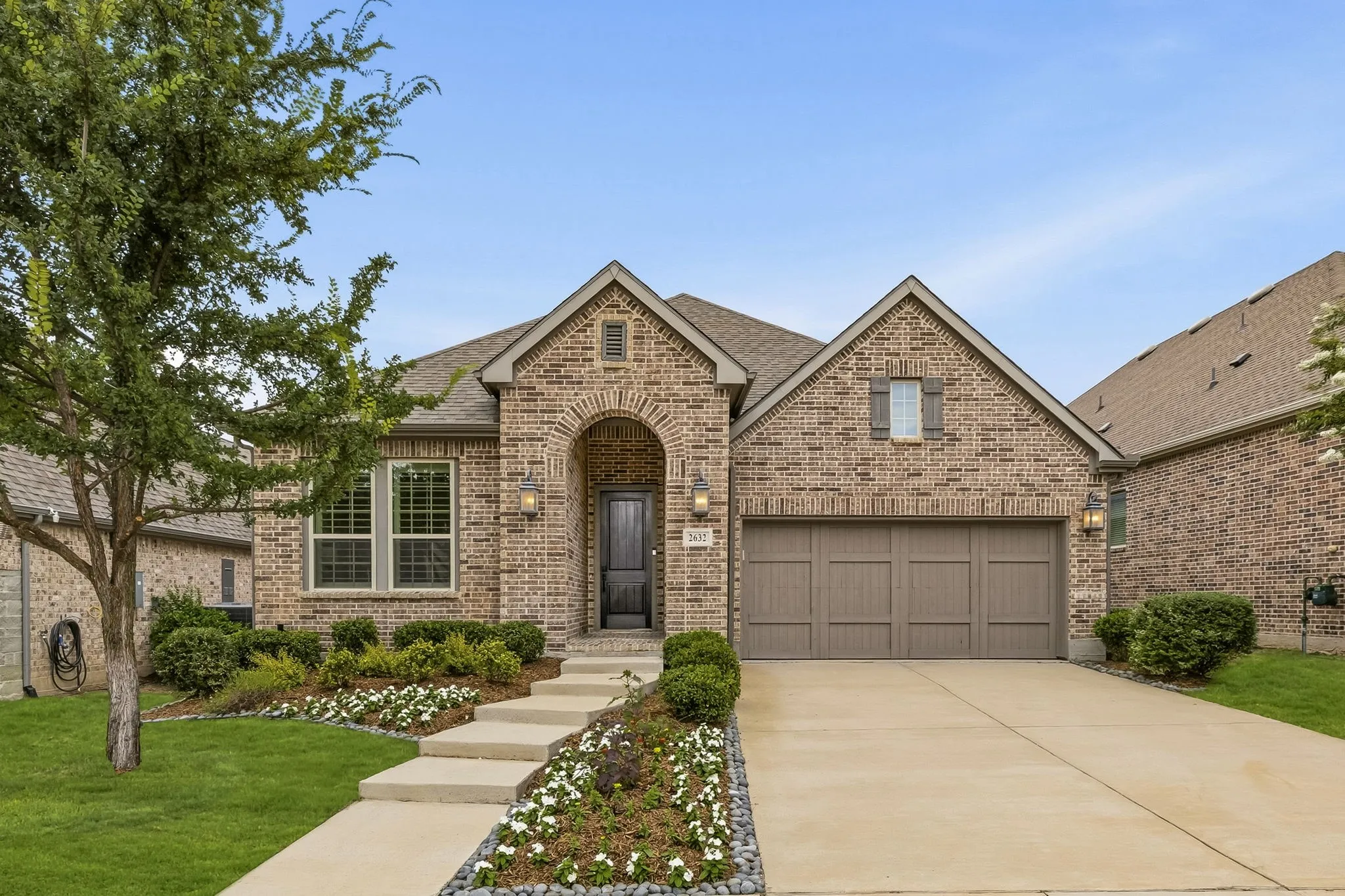 Single Family Residence For Sale in Collin County , 2632 Preakness Place, Celina, Texas 75009, 4 Bedroom, 3 Bathroom, 2 Garage spaces, 2,359 Sqft, built in 2019, mls#21313079, Real Estate Agent in Celina, Homes For Sale in Collin county, Homes For Sale in Celina, Realtor in Celina Texas, Real Estate Brokerage Independent Realty Texas, Luminita Cordes Realtor