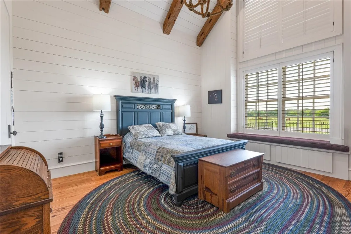 Farm For Sale in Hopkins County , 548 County Road 2301, Sulphur Springs, Texas 75482, 4 Bedroom, 5 Bathroom, 2 Garage spaces, 3,739 Sqft, built in 2012, mls#21311938, Real Estate Agent in Sulphur Springs, Homes For Sale in Hopkins county, Homes For Sale in Sulphur Springs, Realtor in Sulphur Springs Texas, Real Estate Brokerage Independent Realty Texas, Luminita Cordes Realtor