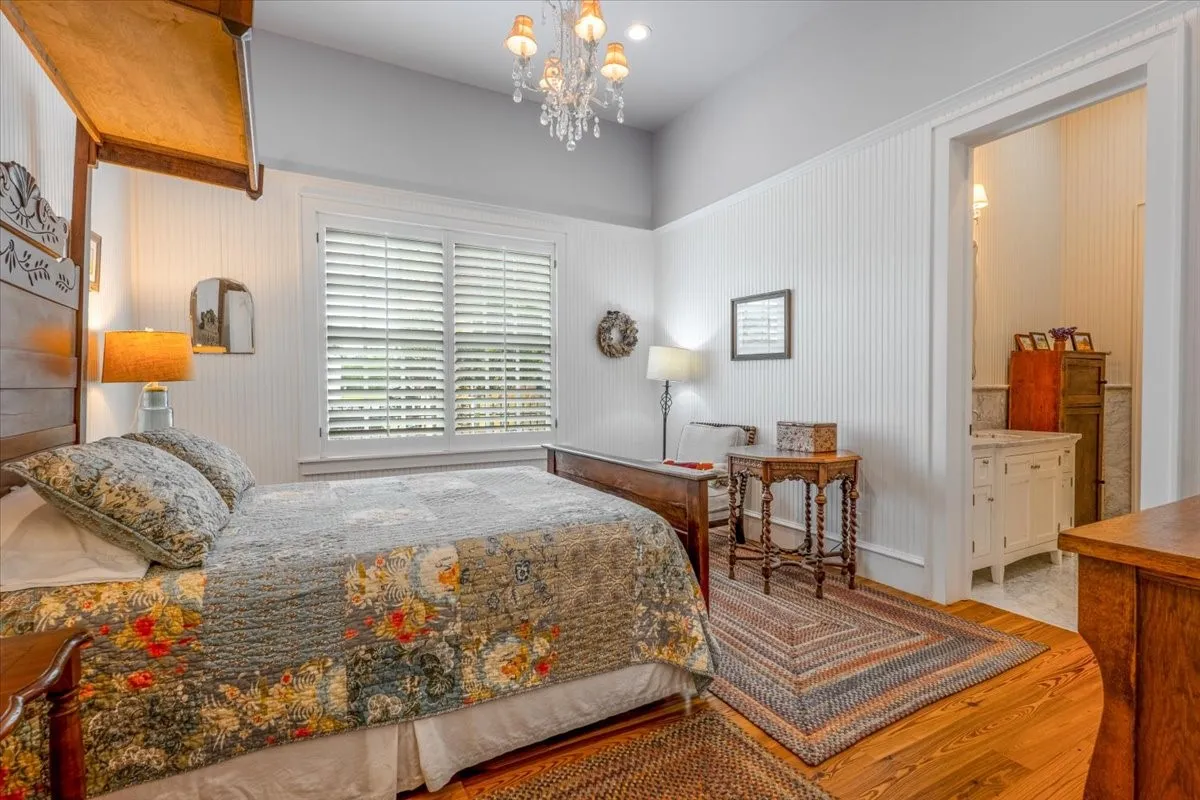 Farm For Sale in Hopkins County , 548 County Road 2301, Sulphur Springs, Texas 75482, 4 Bedroom, 5 Bathroom, 2 Garage spaces, 3,739 Sqft, built in 2012, mls#21311938, Real Estate Agent in Sulphur Springs, Homes For Sale in Hopkins county, Homes For Sale in Sulphur Springs, Realtor in Sulphur Springs Texas, Real Estate Brokerage Independent Realty Texas, Luminita Cordes Realtor