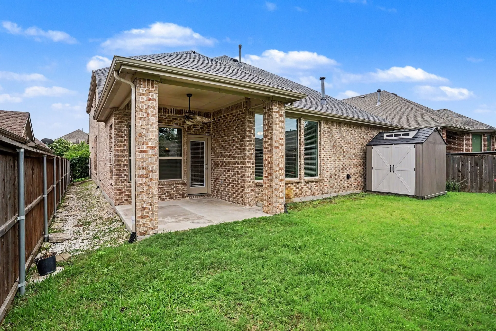 Single Family Residence For Sale in Collin County , 1729 Morning Mist Way, Wylie, Texas 75098, 4 Bedroom, 3 Bathroom, 2 Garage spaces, 2,790 Sqft, built in 2015, mls#21314289, Real Estate Agent in Wylie, Homes For Sale in Collin county, Homes For Sale in Wylie, Realtor in Wylie Texas, Real Estate Brokerage Independent Realty Texas, Luminita Cordes Realtor