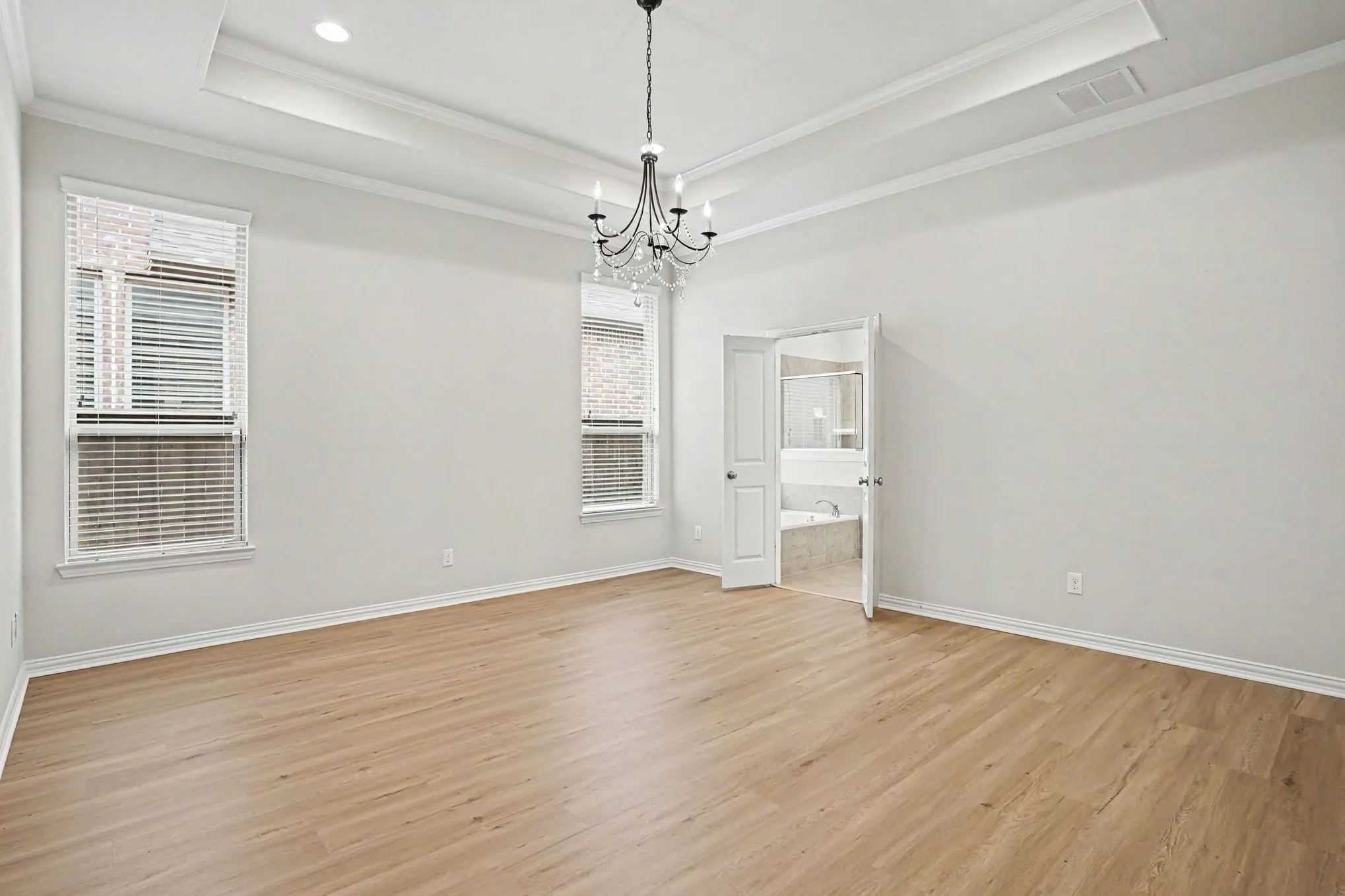 Single Family Residence For Sale in Collin County , 1729 Morning Mist Way, Wylie, Texas 75098, 4 Bedroom, 3 Bathroom, 2 Garage spaces, 2,790 Sqft, built in 2015, mls#21314289, Real Estate Agent in Wylie, Homes For Sale in Collin county, Homes For Sale in Wylie, Realtor in Wylie Texas, Real Estate Brokerage Independent Realty Texas, Luminita Cordes Realtor