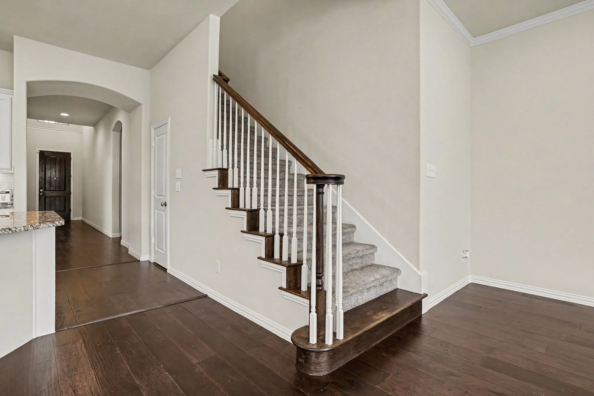 Single Family Residence For Sale in Collin County , 1729 Morning Mist Way, Wylie, Texas 75098, 4 Bedroom, 3 Bathroom, 2 Garage spaces, 2,790 Sqft, built in 2015, mls#21314289, Real Estate Agent in Wylie, Homes For Sale in Collin county, Homes For Sale in Wylie, Realtor in Wylie Texas, Real Estate Brokerage Independent Realty Texas, Luminita Cordes Realtor