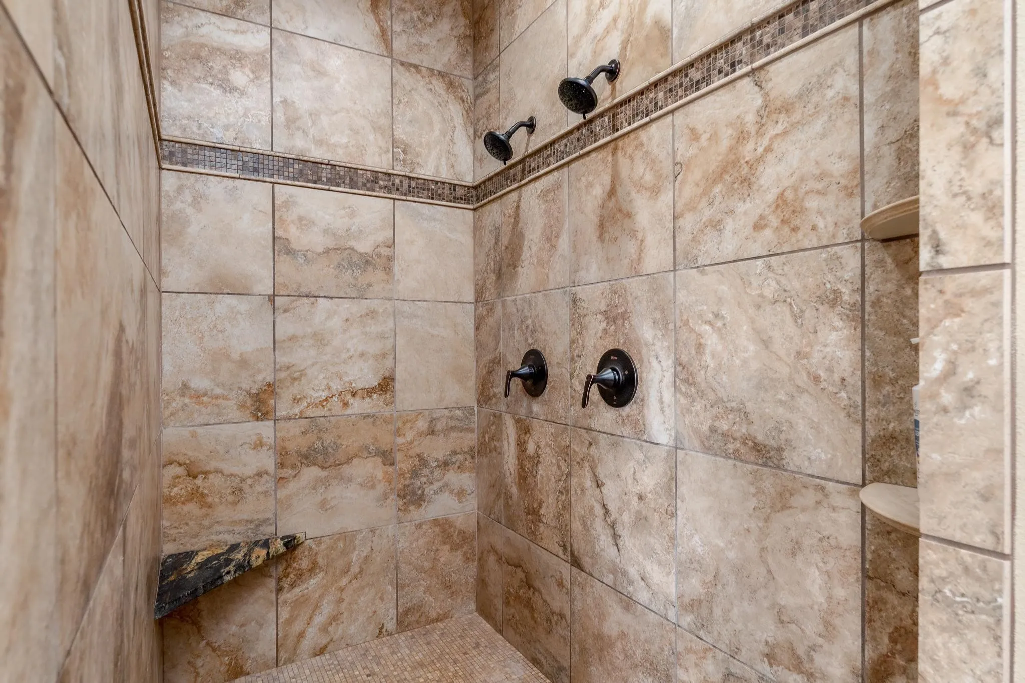 Single Family Residence For Sale in Taylor County , 7833 Fm 89, Tuscola, Texas 79562, 3 Bedroom, 2 Bathroom, 3 Garage spaces, 2,757 Sqft, built in 2013, mls#21314339, Real Estate Agent in Tuscola, Homes For Sale in Taylor county, Homes For Sale in Tuscola, Realtor in Tuscola Texas, Real Estate Brokerage Independent Realty Texas, Luminita Cordes Realtor