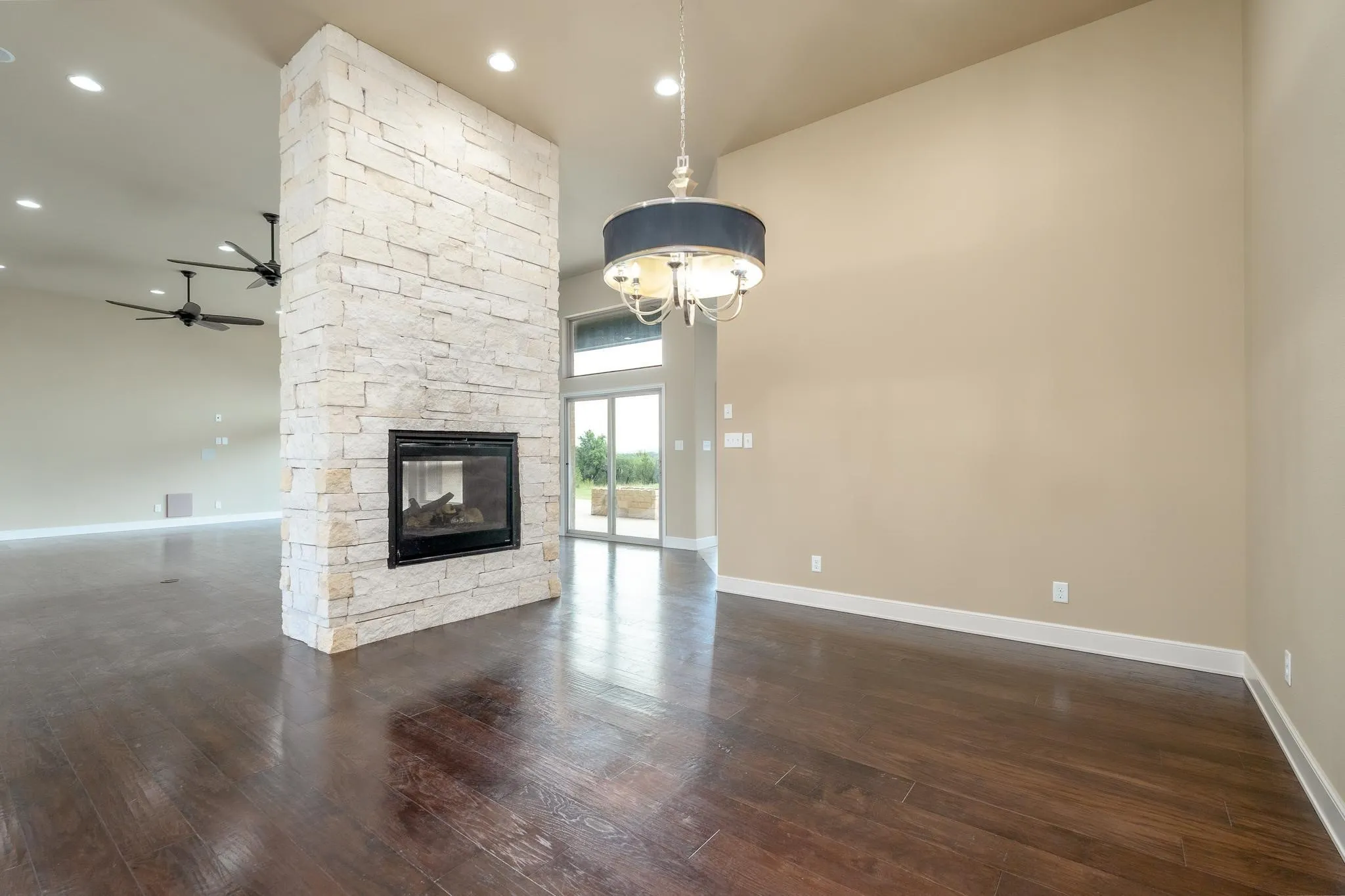 Single Family Residence For Sale in Taylor County , 7833 Fm 89, Tuscola, Texas 79562, 3 Bedroom, 2 Bathroom, 3 Garage spaces, 2,757 Sqft, built in 2013, mls#21314339, Real Estate Agent in Tuscola, Homes For Sale in Taylor county, Homes For Sale in Tuscola, Realtor in Tuscola Texas, Real Estate Brokerage Independent Realty Texas, Luminita Cordes Realtor