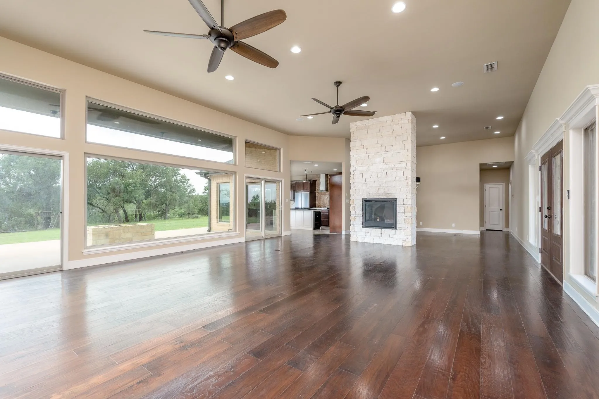Single Family Residence For Sale in Taylor County , 7833 Fm 89, Tuscola, Texas 79562, 3 Bedroom, 2 Bathroom, 3 Garage spaces, 2,757 Sqft, built in 2013, mls#21314339, Real Estate Agent in Tuscola, Homes For Sale in Taylor county, Homes For Sale in Tuscola, Realtor in Tuscola Texas, Real Estate Brokerage Independent Realty Texas, Luminita Cordes Realtor