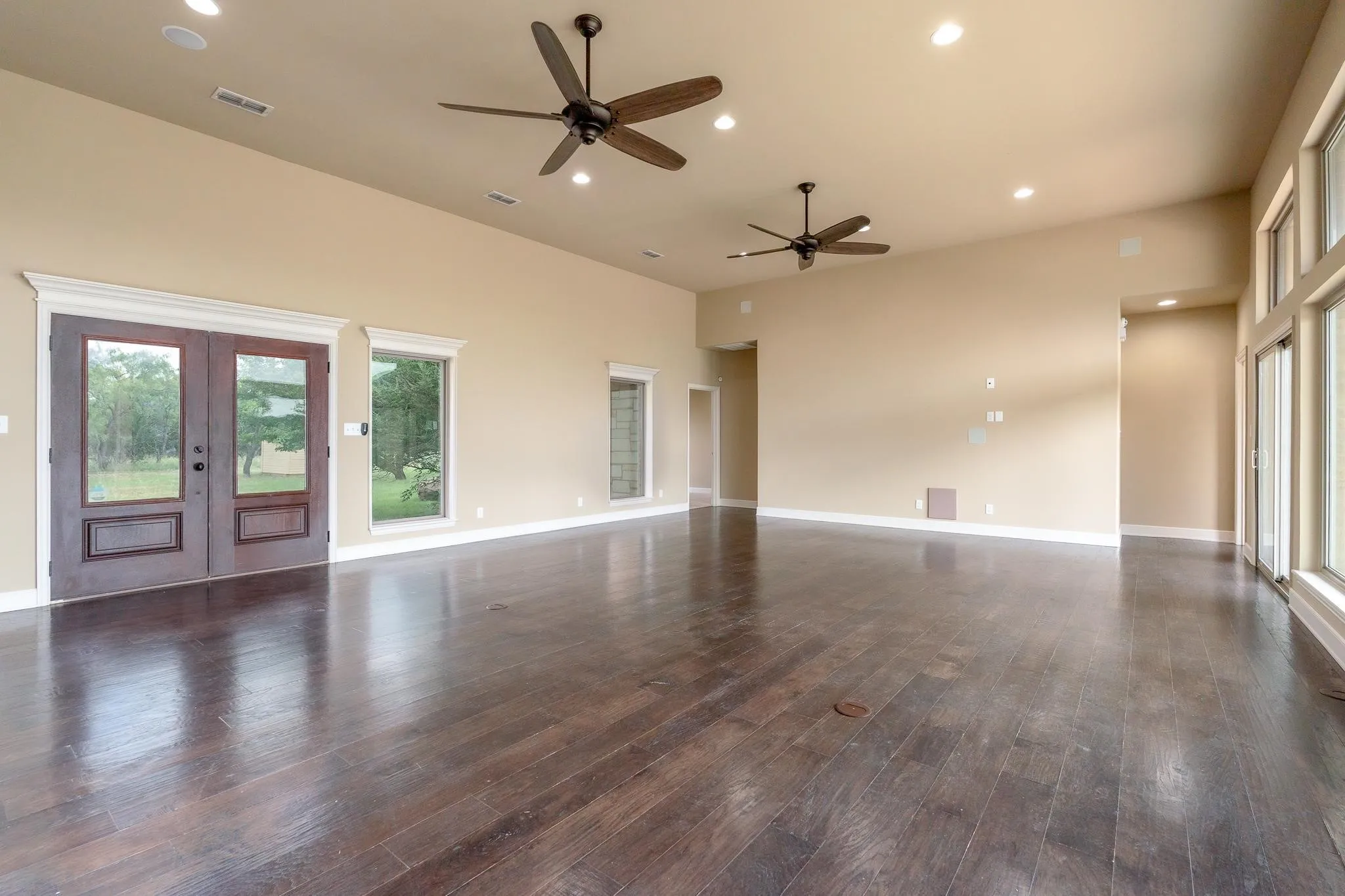 Single Family Residence For Sale in Taylor County , 7833 Fm 89, Tuscola, Texas 79562, 3 Bedroom, 2 Bathroom, 3 Garage spaces, 2,757 Sqft, built in 2013, mls#21314339, Real Estate Agent in Tuscola, Homes For Sale in Taylor county, Homes For Sale in Tuscola, Realtor in Tuscola Texas, Real Estate Brokerage Independent Realty Texas, Luminita Cordes Realtor