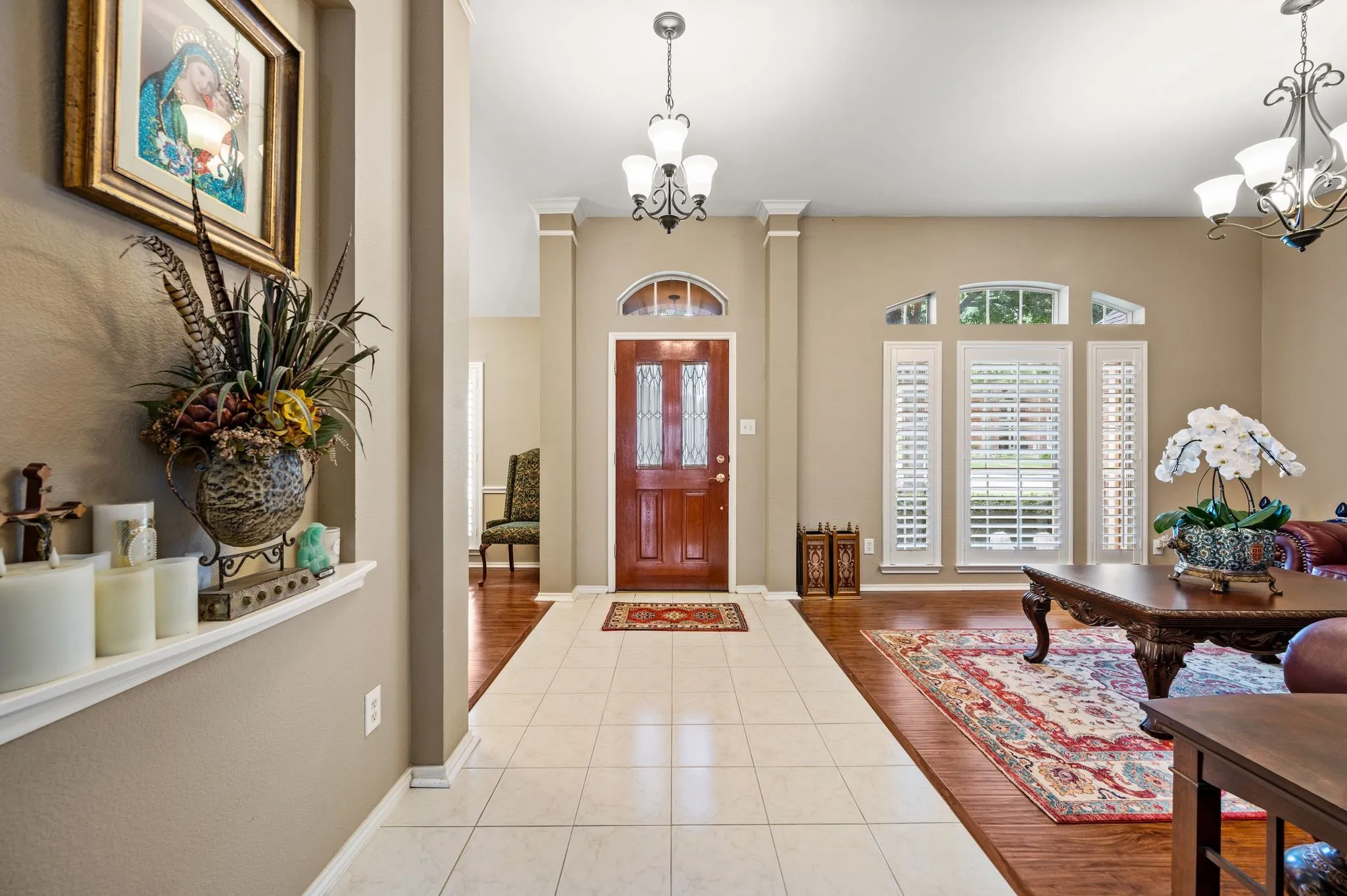 Single Family Residence For Sale in Tarrant County , 926 Creekbend Drive, Keller, Texas 76248, 4 Bedroom, 2 Bathroom, 2 Garage spaces, 2,606 Sqft, built in 1998, mls#21314280, Real Estate Agent in Keller, Homes For Sale in Tarrant county, Homes For Sale in Keller, Realtor in Keller Texas, Real Estate Brokerage Independent Realty Texas, Luminita Cordes Realtor