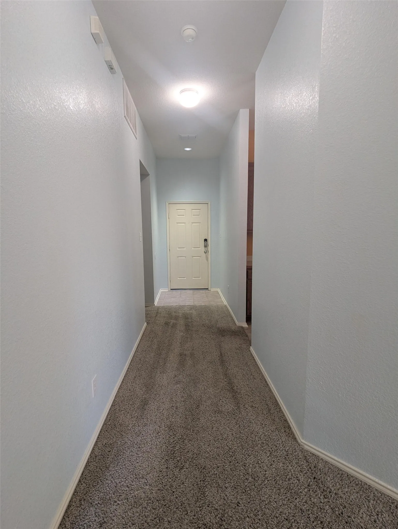 Single Family Residence For Sale in Tarrant County , 14300 Polo Ranch Street, Fort Worth, Texas 76052, 3 Bedroom, 2 Bathroom, 2 Garage spaces, 1,423 Sqft, built in 2007, mls#21314470, Real Estate Agent in Fort Worth, Homes For Sale in Tarrant county, Homes For Sale in Fort Worth, Realtor in Fort Worth Texas, Real Estate Brokerage Independent Realty Texas, Luminita Cordes Realtor