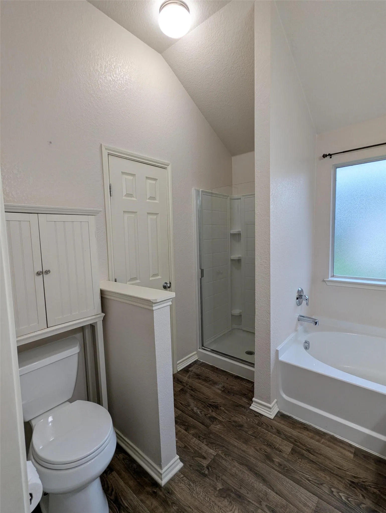 Single Family Residence For Sale in Tarrant County , 14300 Polo Ranch Street, Fort Worth, Texas 76052, 3 Bedroom, 2 Bathroom, 2 Garage spaces, 1,423 Sqft, built in 2007, mls#21314470, Real Estate Agent in Fort Worth, Homes For Sale in Tarrant county, Homes For Sale in Fort Worth, Realtor in Fort Worth Texas, Real Estate Brokerage Independent Realty Texas, Luminita Cordes Realtor