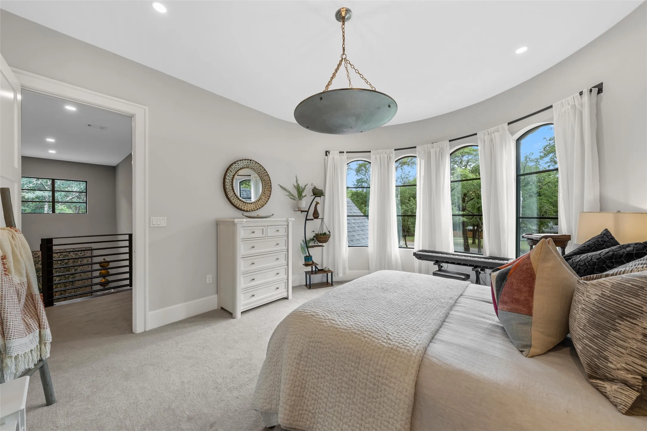 Single Family Residence For Sale in Mc Lennan County , 1074 Rogers Hill Spur, Waco, Texas 76705, 5 Bedroom, 5 Bathroom, 2 Garage spaces, 3,578 Sqft, built in 2017, mls#21314097, Real Estate Agent in Waco, Homes For Sale in Mc Lennan county, Homes For Sale in Waco, Realtor in Waco Texas, Real Estate Brokerage Independent Realty Texas, Luminita Cordes Realtor