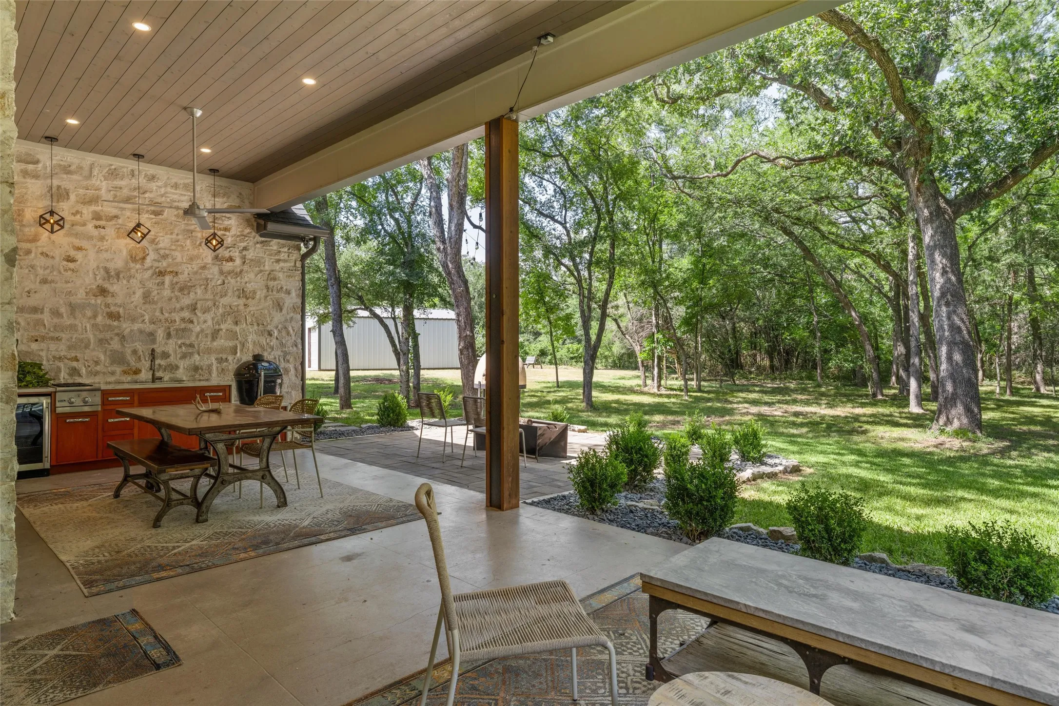 Single Family Residence For Sale in Mc Lennan County , 1074 Rogers Hill Spur, Waco, Texas 76705, 5 Bedroom, 5 Bathroom, 2 Garage spaces, 3,578 Sqft, built in 2017, mls#21314097, Real Estate Agent in Waco, Homes For Sale in Mc Lennan county, Homes For Sale in Waco, Realtor in Waco Texas, Real Estate Brokerage Independent Realty Texas, Luminita Cordes Realtor