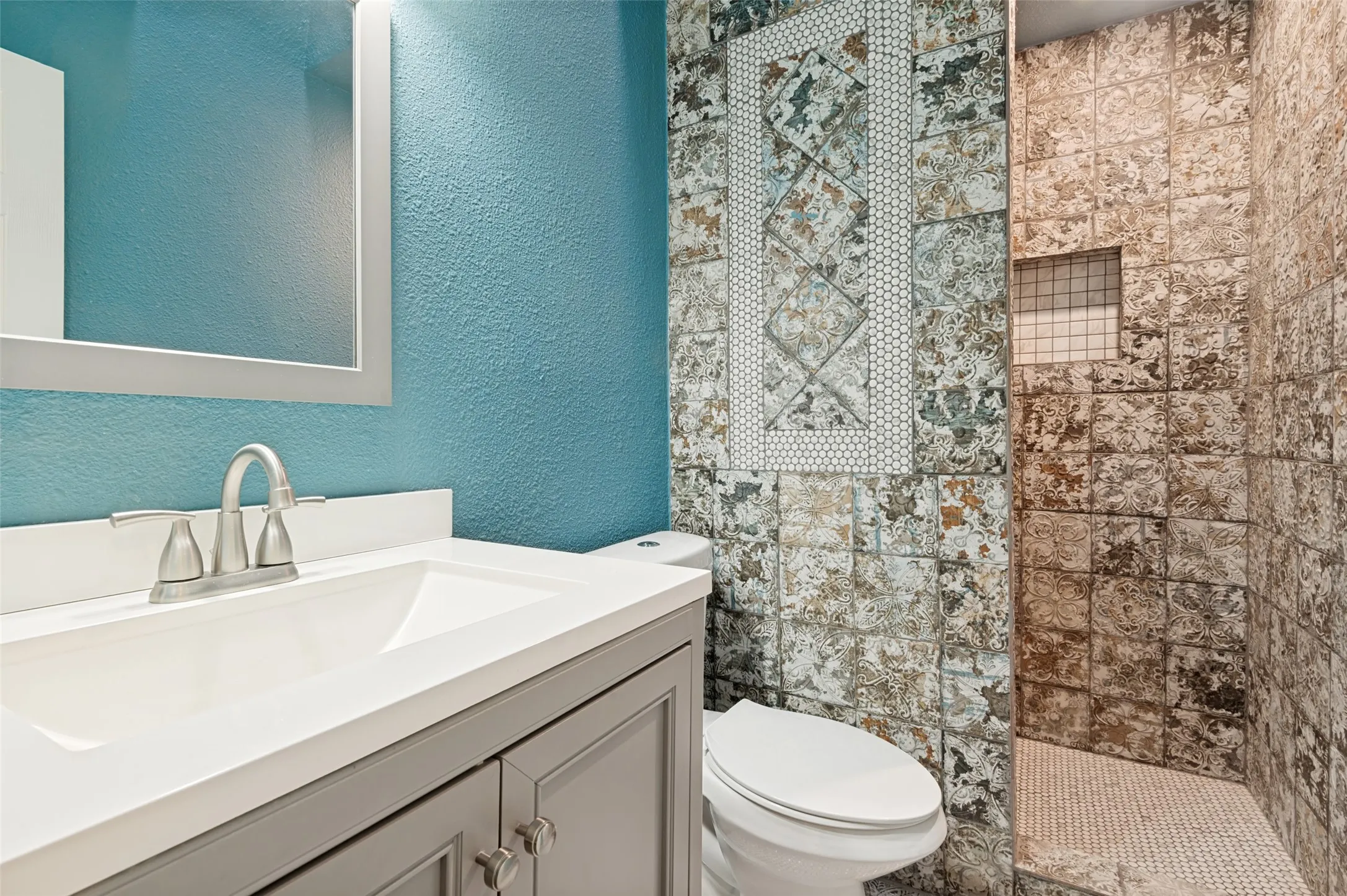 Single Family Residence For Sale in Tarrant County , 1616 Wickford Drive, Arlington, Texas 76018, 3 Bedroom, 2 Bathroom, Garage spaces, 1,292 Sqft, built in 1985, mls#21312919, Real Estate Agent in Arlington, Homes For Sale in Tarrant county, Homes For Sale in Arlington, Realtor in Arlington Texas, Real Estate Brokerage Independent Realty Texas, Luminita Cordes Realtor