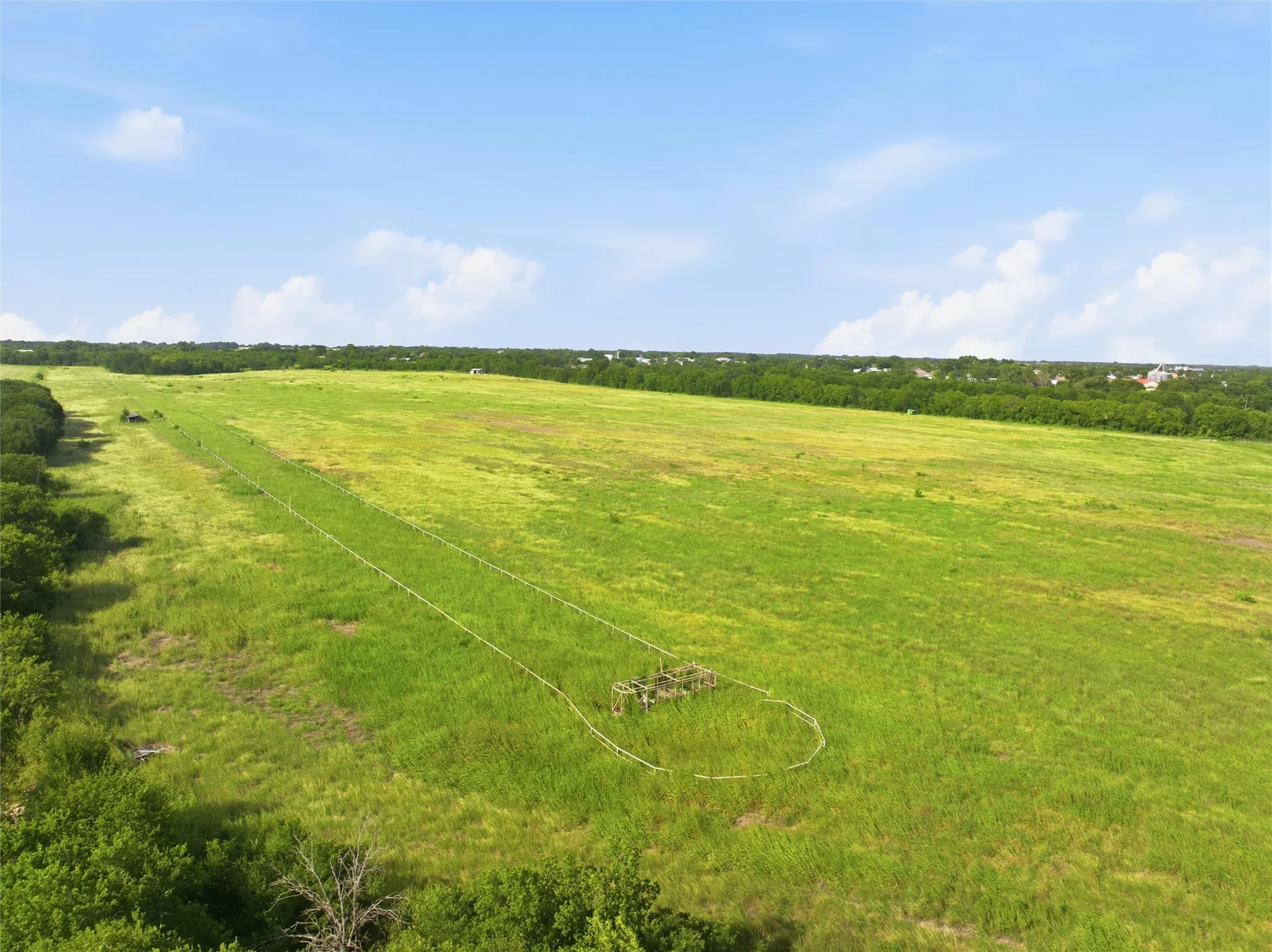 Unimproved Land For Sale in Falls County , 2519 Hwy 7 Highway, Chilton, Texas 76632, 0, 0, Garage spaces, 0 Sqft, built in 0, mls#21309965, Real Estate Agent in Chilton, Homes For Sale in Falls county, Homes For Sale in Chilton, Realtor in Chilton Texas, Real Estate Brokerage Independent Realty Texas, Luminita Cordes Realtor