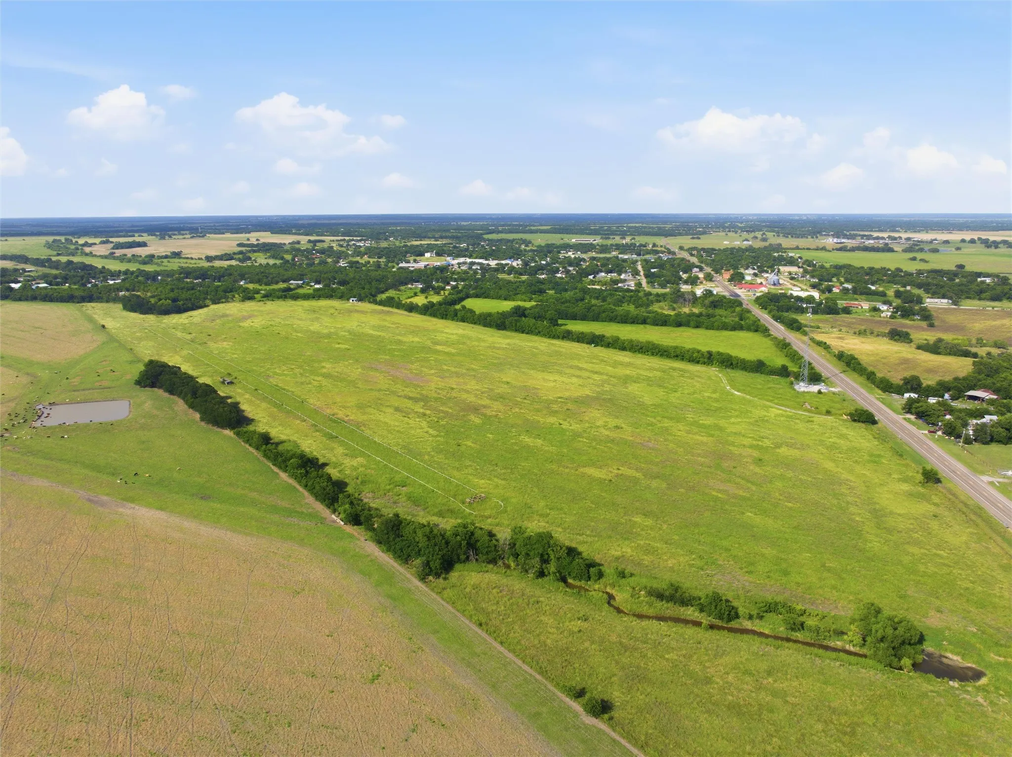 Unimproved Land For Sale in Falls County , 2519 Hwy 7 Highway, Chilton, Texas 76632, 0, 0, Garage spaces, 0 Sqft, built in 0, mls#21309965, Real Estate Agent in Chilton, Homes For Sale in Falls county, Homes For Sale in Chilton, Realtor in Chilton Texas, Real Estate Brokerage Independent Realty Texas, Luminita Cordes Realtor