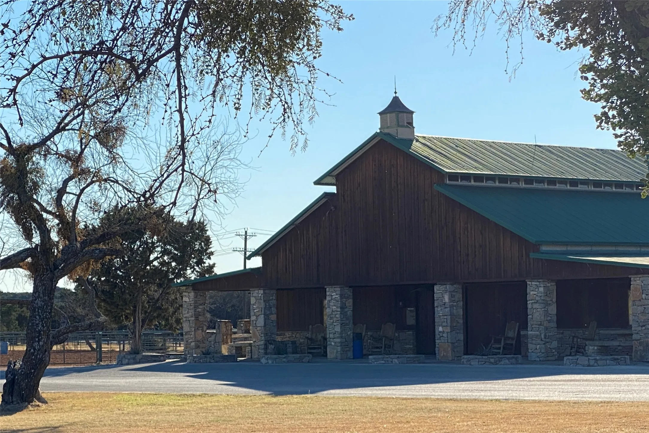 Unimproved Land For Sale in Palo Pinto County , 1270 Plateau Place, Graford, Texas 76449, 0, 0, Garage spaces, 0 Sqft, built in 0, mls#21314494, Real Estate Agent in Graford, Homes For Sale in Palo Pinto county, Homes For Sale in Graford, Realtor in Graford Texas, Real Estate Brokerage Independent Realty Texas, Luminita Cordes Realtor