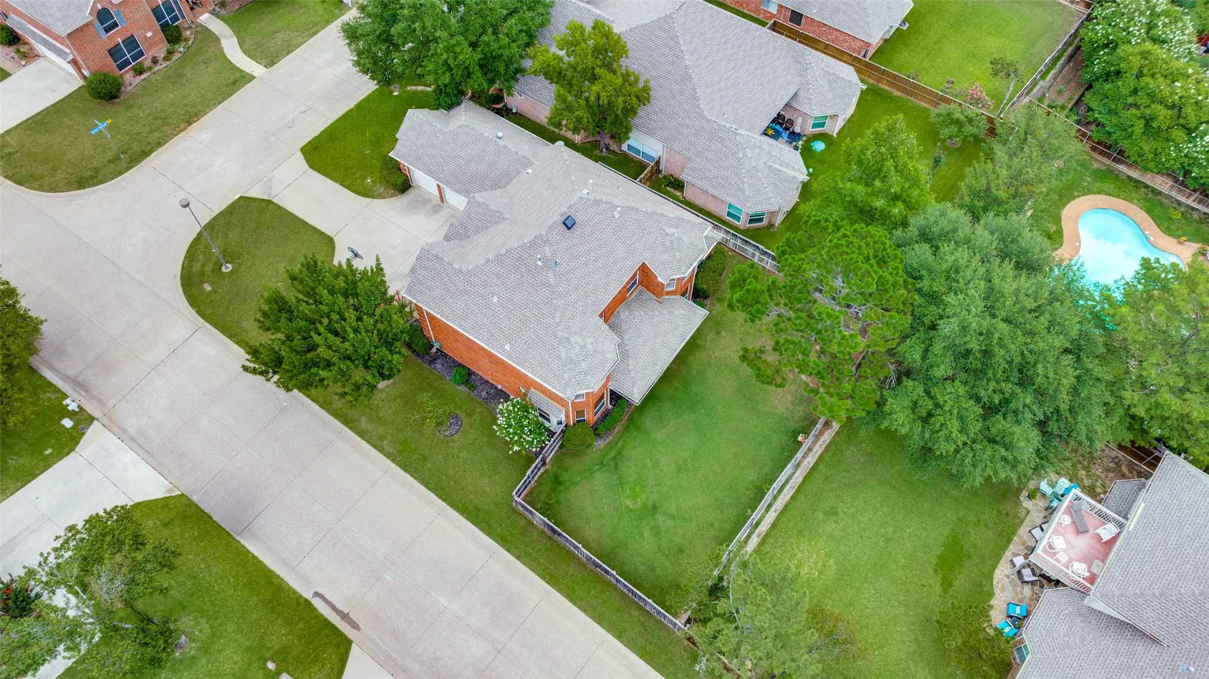 Single Family Residence For Sale in Denton County , 3100 Green Hollow Court, Highland Village, Texas 75077, 5 Bedroom, 4 Bathroom, 3 Garage spaces, 3,044 Sqft, built in 1996, mls#21310753, Real Estate Agent in Highland Village, Homes For Sale in Denton county, Homes For Sale in Highland Village, Realtor in Highland Village Texas, Real Estate Brokerage Independent Realty Texas, Luminita Cordes Realtor