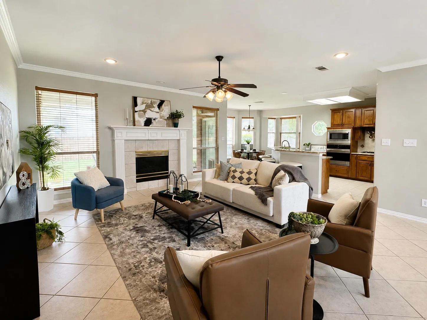Single Family Residence For Sale in Denton County , 3100 Green Hollow Court, Highland Village, Texas 75077, 5 Bedroom, 4 Bathroom, 3 Garage spaces, 3,044 Sqft, built in 1996, mls#21310753, Real Estate Agent in Highland Village, Homes For Sale in Denton county, Homes For Sale in Highland Village, Realtor in Highland Village Texas, Real Estate Brokerage Independent Realty Texas, Luminita Cordes Realtor