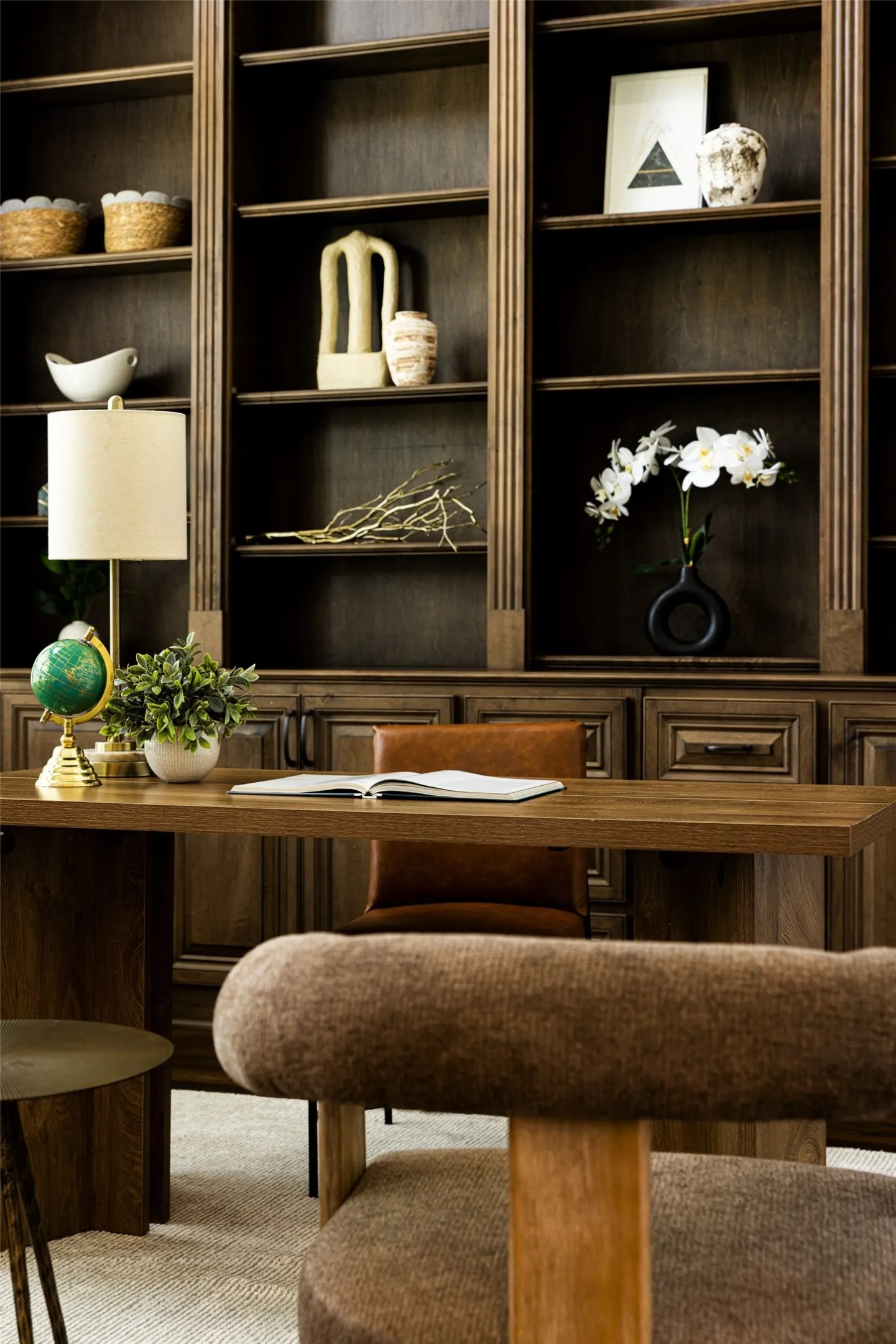 Single Family Residence For Sale in Tarrant County , 812 Glen Abbey Drive, Southlake, Texas 76092, 5 Bedroom, 6 Bathroom, 3 Garage spaces, 5,938 Sqft, built in 2013, mls#21314125, Real Estate Agent in Southlake, Homes For Sale in Tarrant county, Homes For Sale in Southlake, Realtor in Southlake Texas, Real Estate Brokerage Independent Realty Texas, Luminita Cordes Realtor