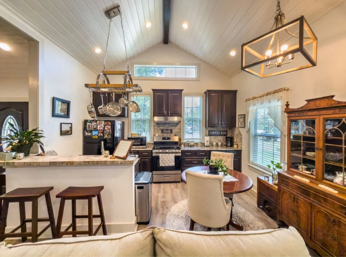 Single Family Residence For Sale in Mc Lennan County , 14275 Gholson Road, Gholson, Texas 76705, 3 Bedroom, 2 Bathroom, Garage spaces, 980 Sqft, built in 2021, mls#21313954, Real Estate Agent in Gholson, Homes For Sale in Mc Lennan county, Homes For Sale in Gholson, Realtor in Gholson Texas, Real Estate Brokerage Independent Realty Texas, Luminita Cordes Realtor