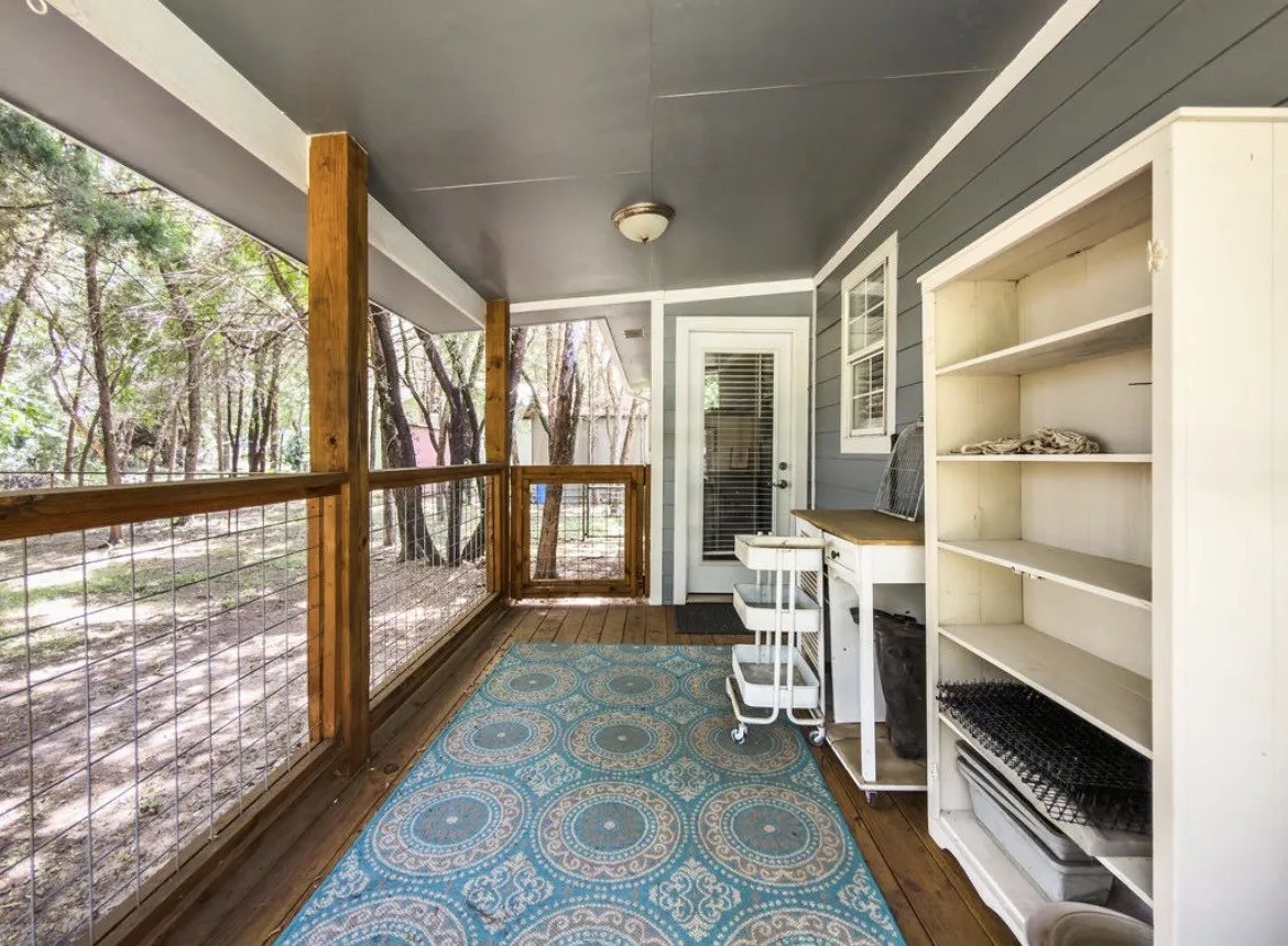 Single Family Residence For Sale in Mc Lennan County , 14275 Gholson Road, Gholson, Texas 76705, 3 Bedroom, 2 Bathroom, Garage spaces, 980 Sqft, built in 2021, mls#21313954, Real Estate Agent in Gholson, Homes For Sale in Mc Lennan county, Homes For Sale in Gholson, Realtor in Gholson Texas, Real Estate Brokerage Independent Realty Texas, Luminita Cordes Realtor