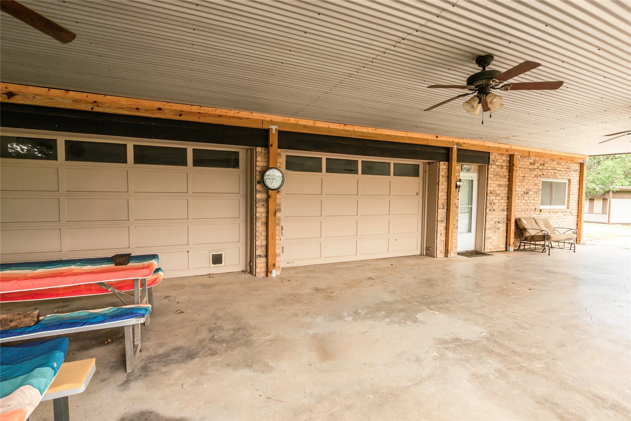 Single Family Residence For Sale in Montague County , 2255 Casino Road, Nocona, Texas 76255, 4 Bedrooms, 1 Bathroom, 2 Garage spaces, 2,240 Sqft, built in 1985, Price $550,000, mls#21314507, Real Estate Agent in Nocona, Homes For Sale in Montague county, Homes For Sale in Nocona, Realtor in Nocona Texas, Real Estate Brokerage Independent Realty Texas, Luminita Cordes Realtor