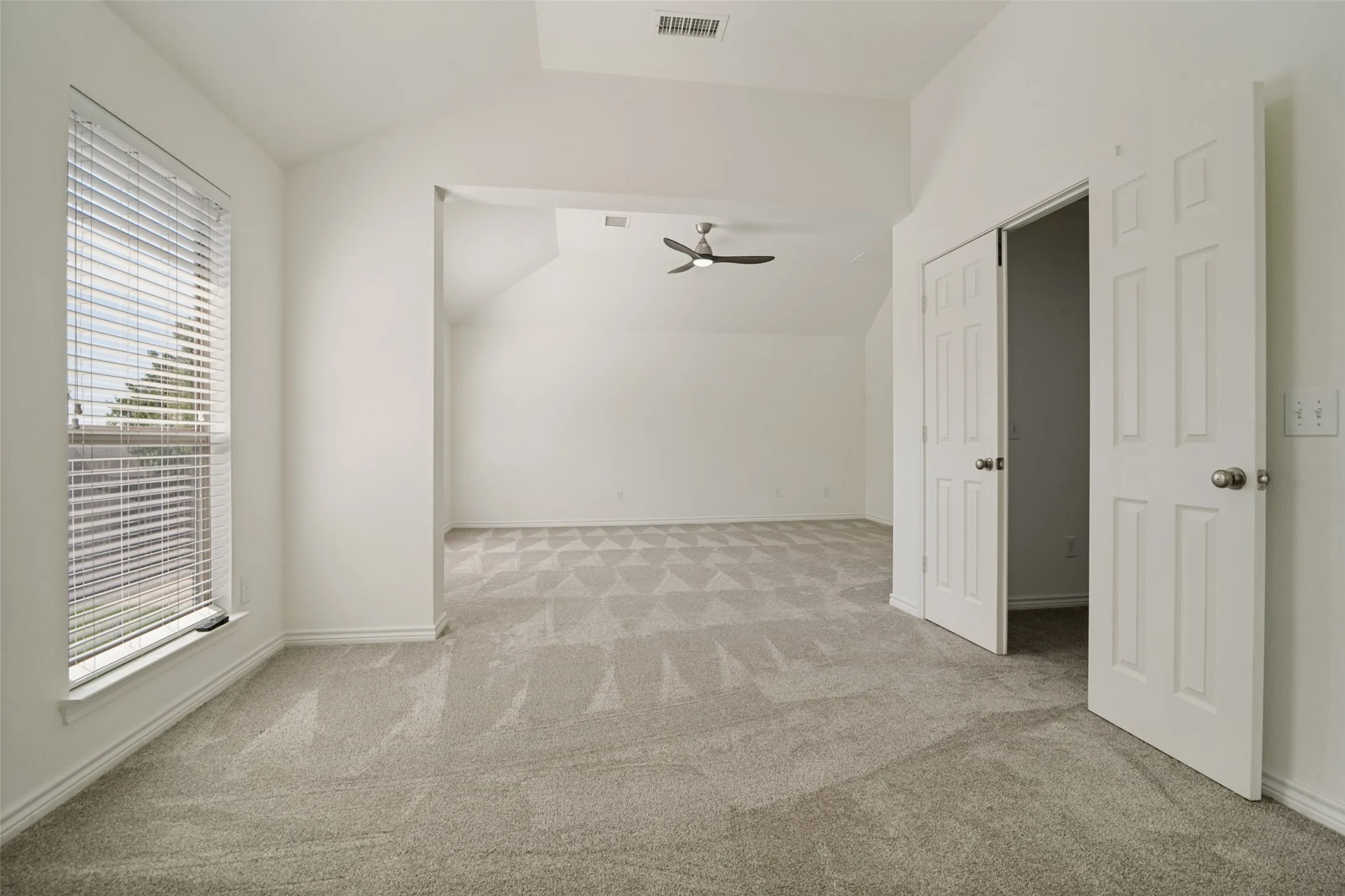 Single Family Residence For Sale in Collin County , 1516 Cedar Grove Court, Allen, Texas 75002, 5 Bedroom, 3 Bathroom, 2 Garage spaces, 2,561 Sqft, built in 2005, mls#21303122, Real Estate Agent in Allen, Homes For Sale in Collin county, Homes For Sale in Allen, Realtor in Allen Texas, Real Estate Brokerage Independent Realty Texas, Luminita Cordes Realtor
