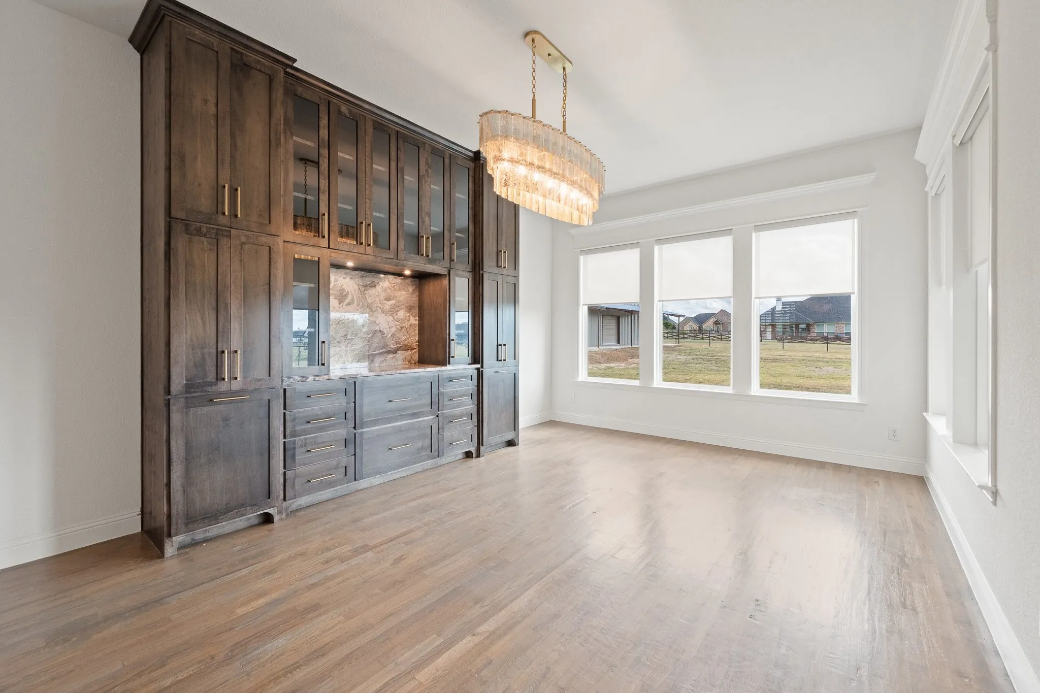 Single Family Residence For Sale in Johnson County , 6308 Vega Road, Godley, Texas 76044, 3 Bedroom, 3 Bathroom, 3 Garage spaces, 3,221 Sqft, built in 2022, mls#21310807, Real Estate Agent in Godley, Homes For Sale in Johnson county, Homes For Sale in Godley, Realtor in Godley Texas, Real Estate Brokerage Independent Realty Texas, Luminita Cordes Realtor