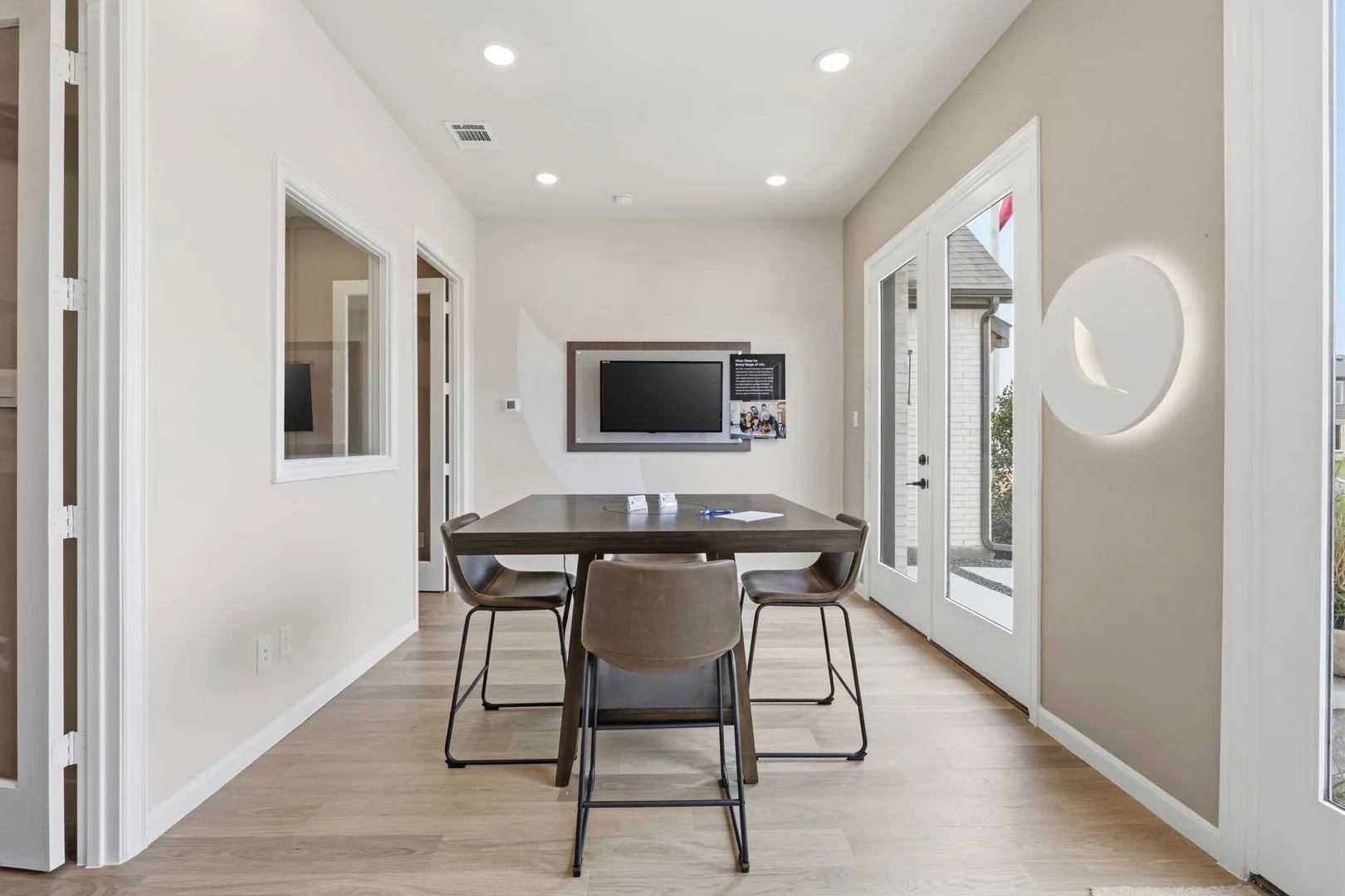 33-web-or-mls-1017-clayton-st