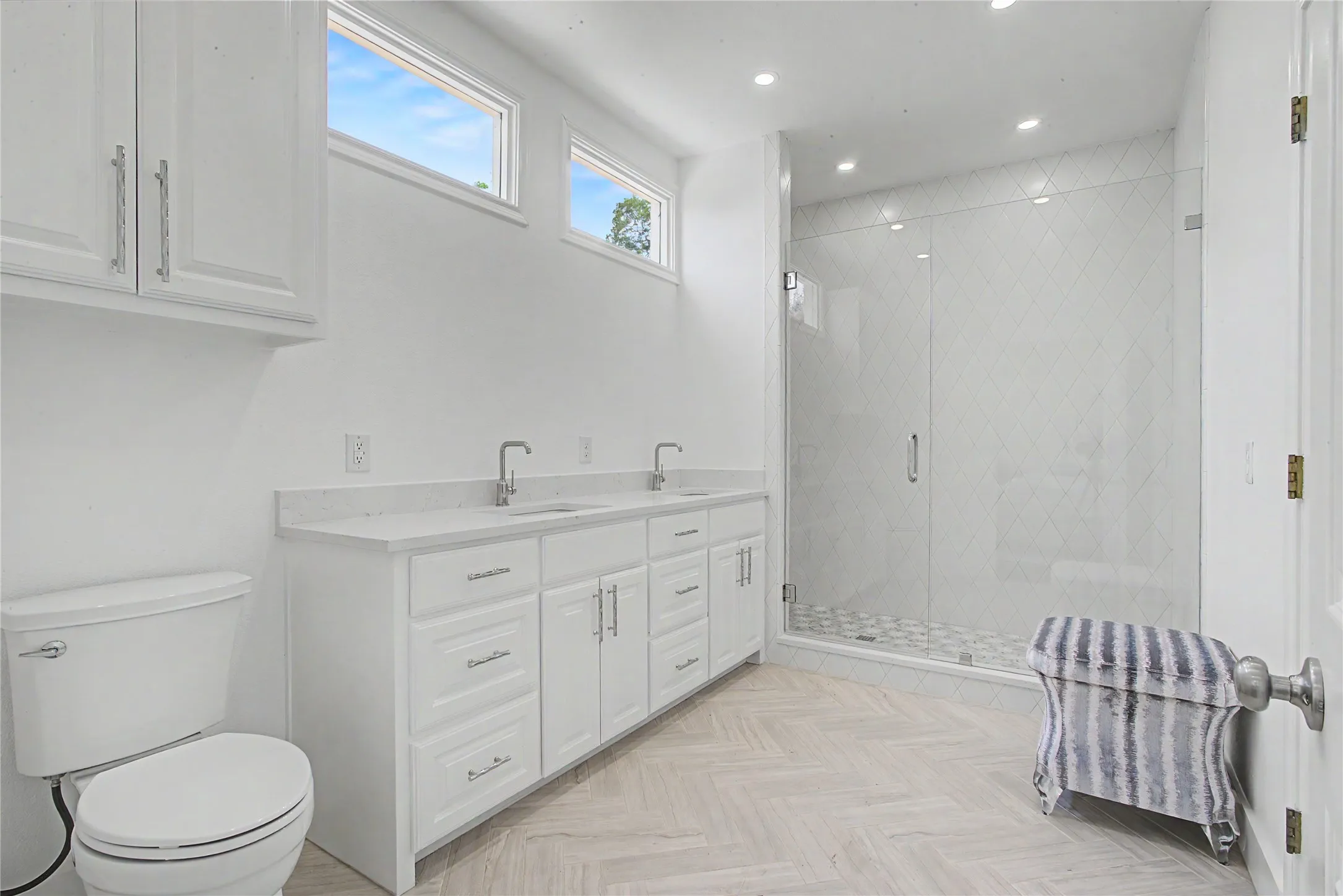 Single Family Residence For Sale in Tarrant County , 4705 El Campo Avenue, Fort Worth, Texas 76107, 2 Bedroom, 2 Bathroom, 2 Garage spaces, 1,686 Sqft, built in 1925, Price $670,000, mls#21313382, Real Estate Agent in Fort Worth, Homes For Sale in Tarrant county, Homes For Sale in Fort Worth, Realtor in Fort Worth Texas, Real Estate Brokerage Independent Realty Texas, Luminita Cordes Realtor