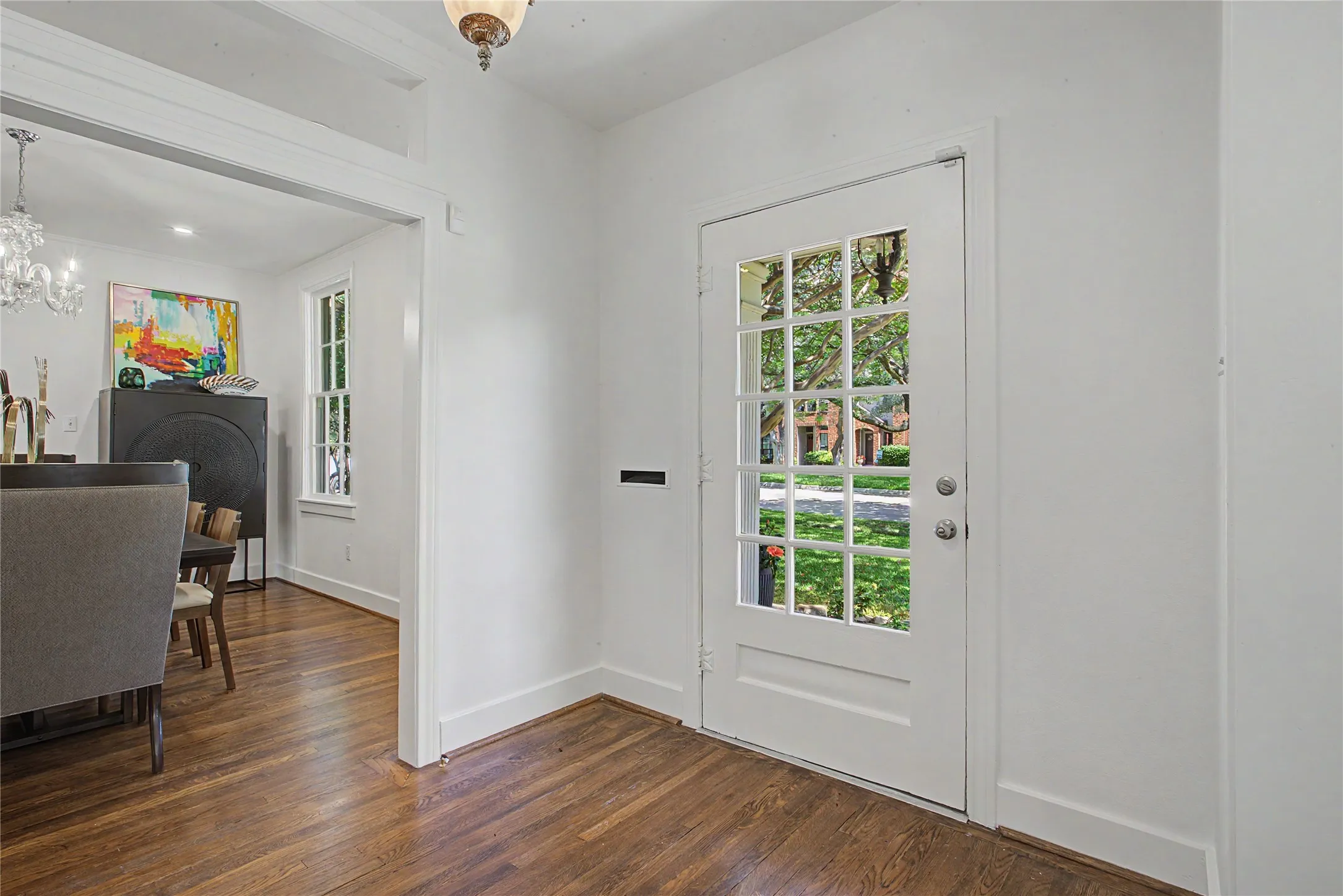 Single Family Residence For Sale in Tarrant County , 4705 El Campo Avenue, Fort Worth, Texas 76107, 2 Bedroom, 2 Bathroom, 2 Garage spaces, 1,686 Sqft, built in 1925, Price $670,000, mls#21313382, Real Estate Agent in Fort Worth, Homes For Sale in Tarrant county, Homes For Sale in Fort Worth, Realtor in Fort Worth Texas, Real Estate Brokerage Independent Realty Texas, Luminita Cordes Realtor