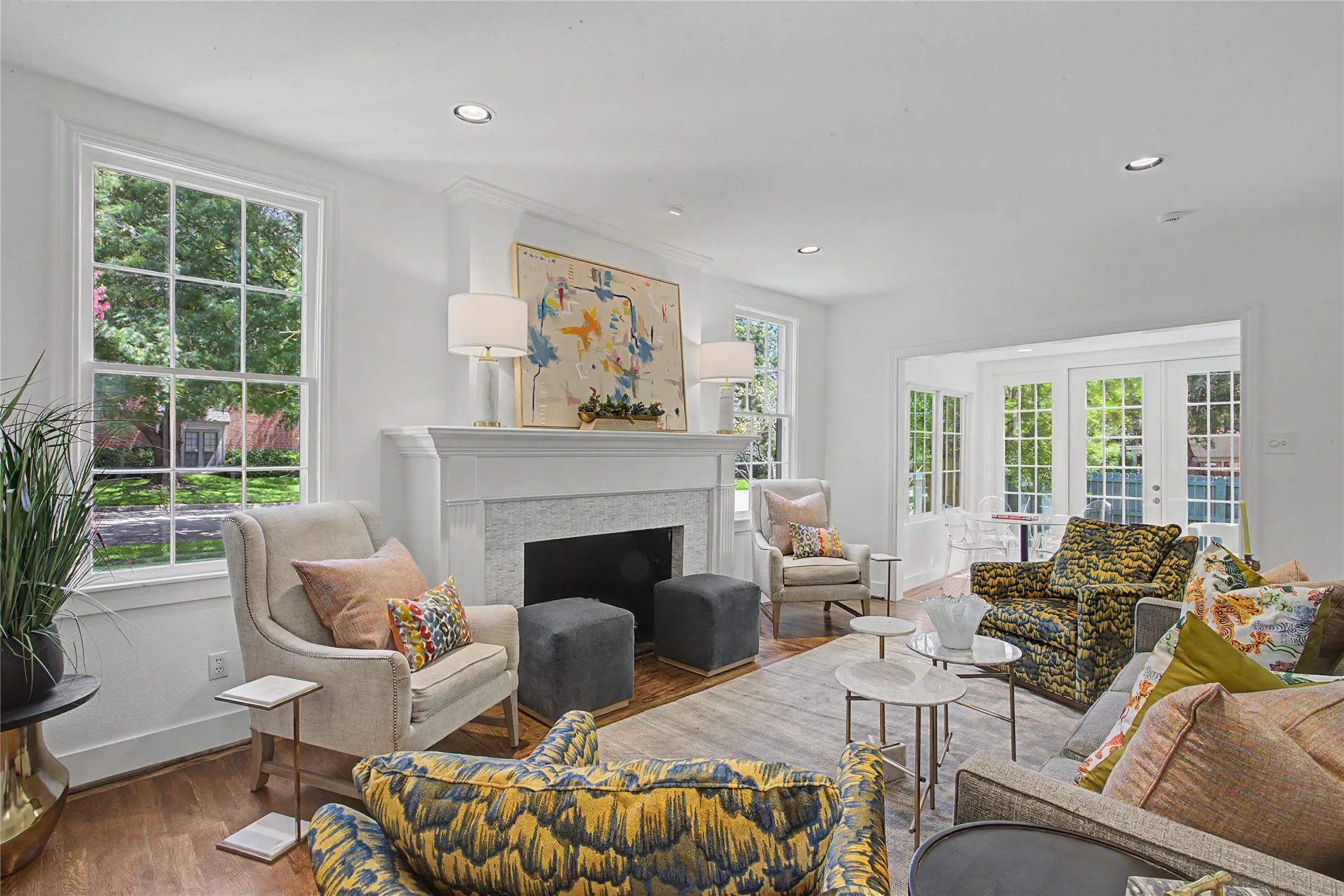 Single Family Residence For Sale in Tarrant County , 4705 El Campo Avenue, Fort Worth, Texas 76107, 2 Bedroom, 2 Bathroom, 2 Garage spaces, 1,686 Sqft, built in 1925, Price $670,000, mls#21313382, Real Estate Agent in Fort Worth, Homes For Sale in Tarrant county, Homes For Sale in Fort Worth, Realtor in Fort Worth Texas, Real Estate Brokerage Independent Realty Texas, Luminita Cordes Realtor