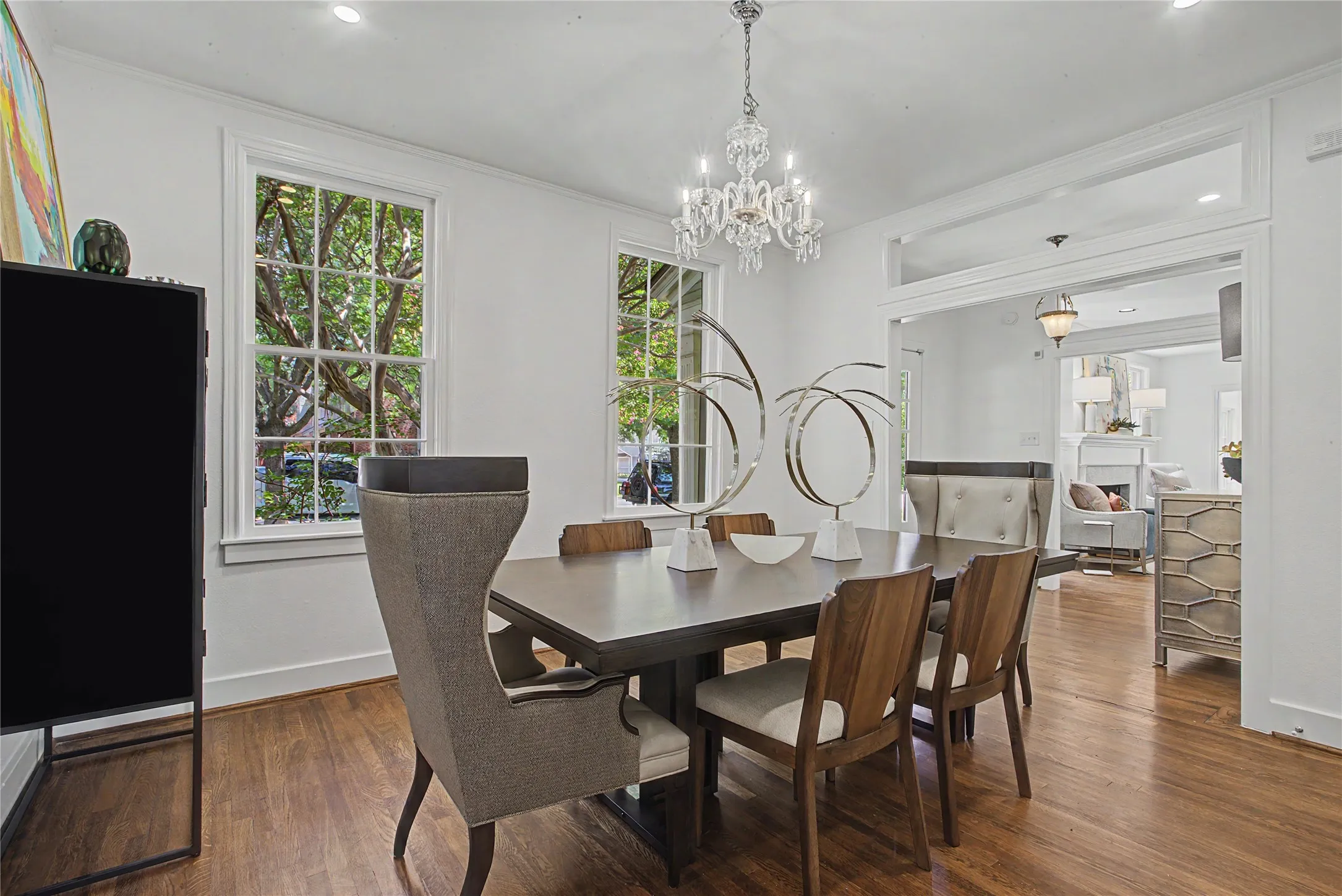 Single Family Residence For Sale in Tarrant County , 4705 El Campo Avenue, Fort Worth, Texas 76107, 2 Bedroom, 2 Bathroom, 2 Garage spaces, 1,686 Sqft, built in 1925, Price $670,000, mls#21313382, Real Estate Agent in Fort Worth, Homes For Sale in Tarrant county, Homes For Sale in Fort Worth, Realtor in Fort Worth Texas, Real Estate Brokerage Independent Realty Texas, Luminita Cordes Realtor