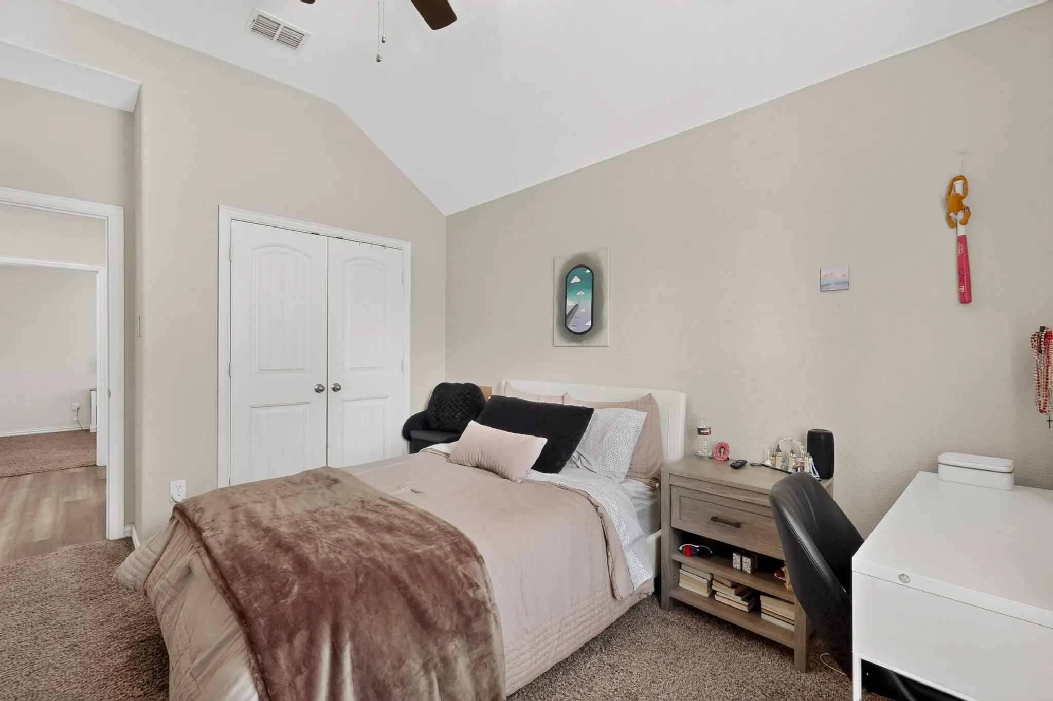 Single Family Residence For Sale in Rockwall County , 208 Baldwin Drive, Fate, Texas 75189, 3 Bedroom, 2 Bathroom, 2 Garage spaces, 1,856 Sqft, built in 2016, mls#21313424, Real Estate Agent in Fate, Homes For Sale in Rockwall county, Homes For Sale in Fate, Realtor in Fate Texas, Real Estate Brokerage Independent Realty Texas, Luminita Cordes Realtor