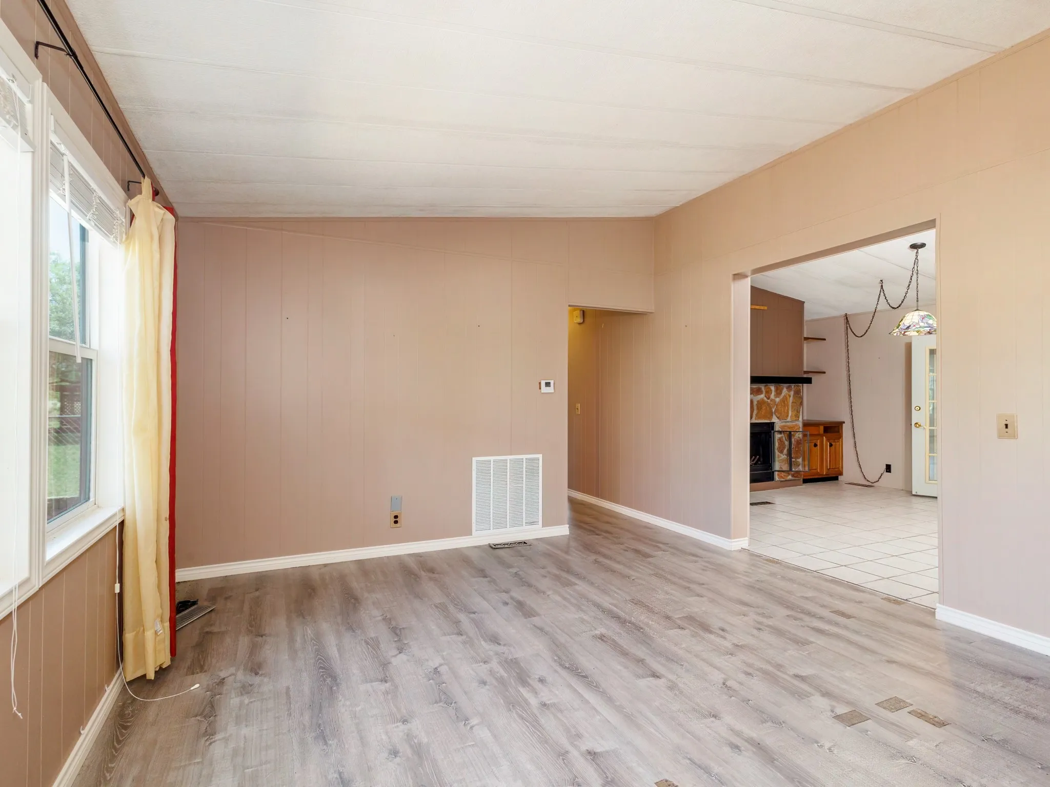 Mobile Home For Sale in Brown County , 13601 Highway 377 S, Brookesmith, Texas 76827, 3 Bedrooms, 2 Bathrooms, Garage spaces, 2,400 Sqft, built in 0, Price $430,000, mls#21295754, Real Estate Agent in Brookesmith, Homes For Sale in Brown county, Homes For Sale in Brookesmith, Realtor in Brookesmith Texas, Real Estate Brokerage Independent Realty Texas, Luminita Cordes Realtor