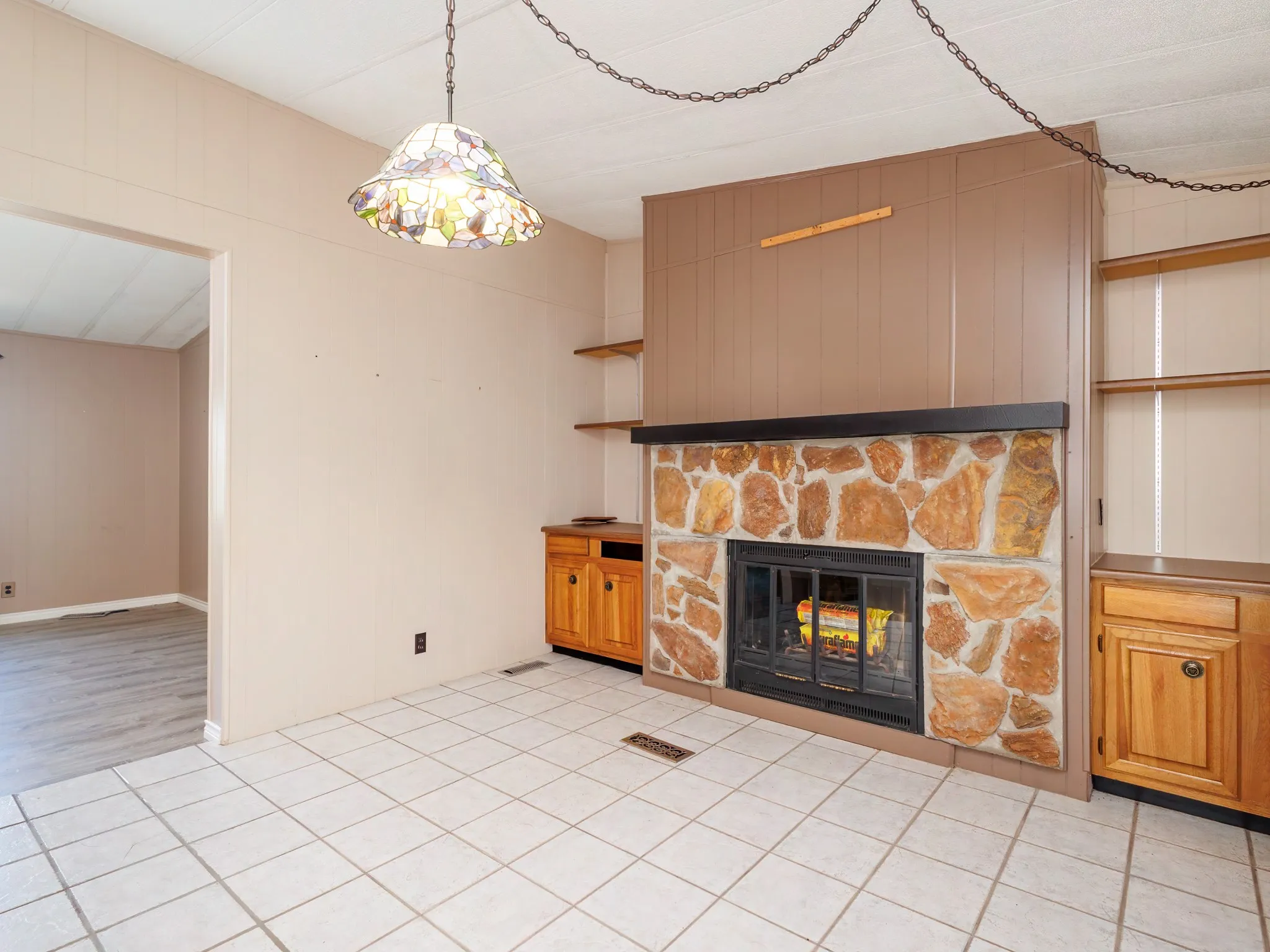 Mobile Home For Sale in Brown County , 13601 Highway 377 S, Brookesmith, Texas 76827, 3 Bedrooms, 2 Bathrooms, Garage spaces, 2,400 Sqft, built in 0, Price $430,000, mls#21295754, Real Estate Agent in Brookesmith, Homes For Sale in Brown county, Homes For Sale in Brookesmith, Realtor in Brookesmith Texas, Real Estate Brokerage Independent Realty Texas, Luminita Cordes Realtor