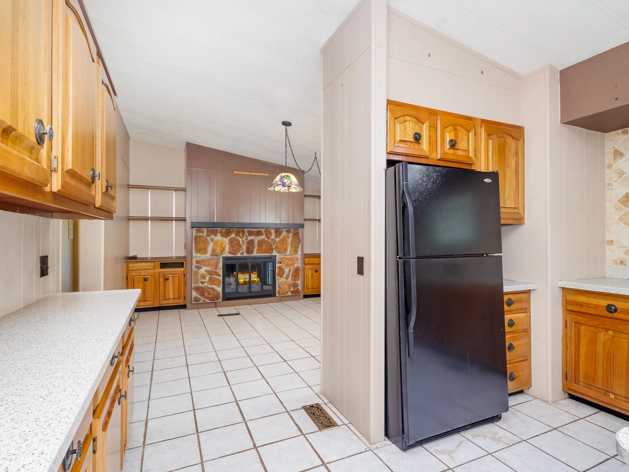 Mobile Home For Sale in Brown County , 13601 Highway 377 S, Brookesmith, Texas 76827, 3 Bedrooms, 2 Bathrooms, Garage spaces, 2,400 Sqft, built in 0, Price $430,000, mls#21295754, Real Estate Agent in Brookesmith, Homes For Sale in Brown county, Homes For Sale in Brookesmith, Realtor in Brookesmith Texas, Real Estate Brokerage Independent Realty Texas, Luminita Cordes Realtor