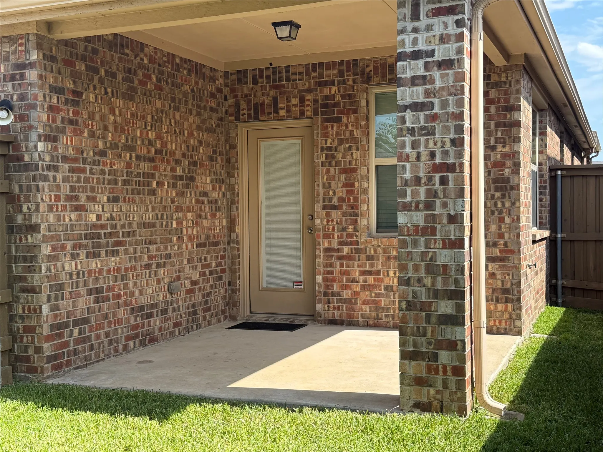 Covered Patio.