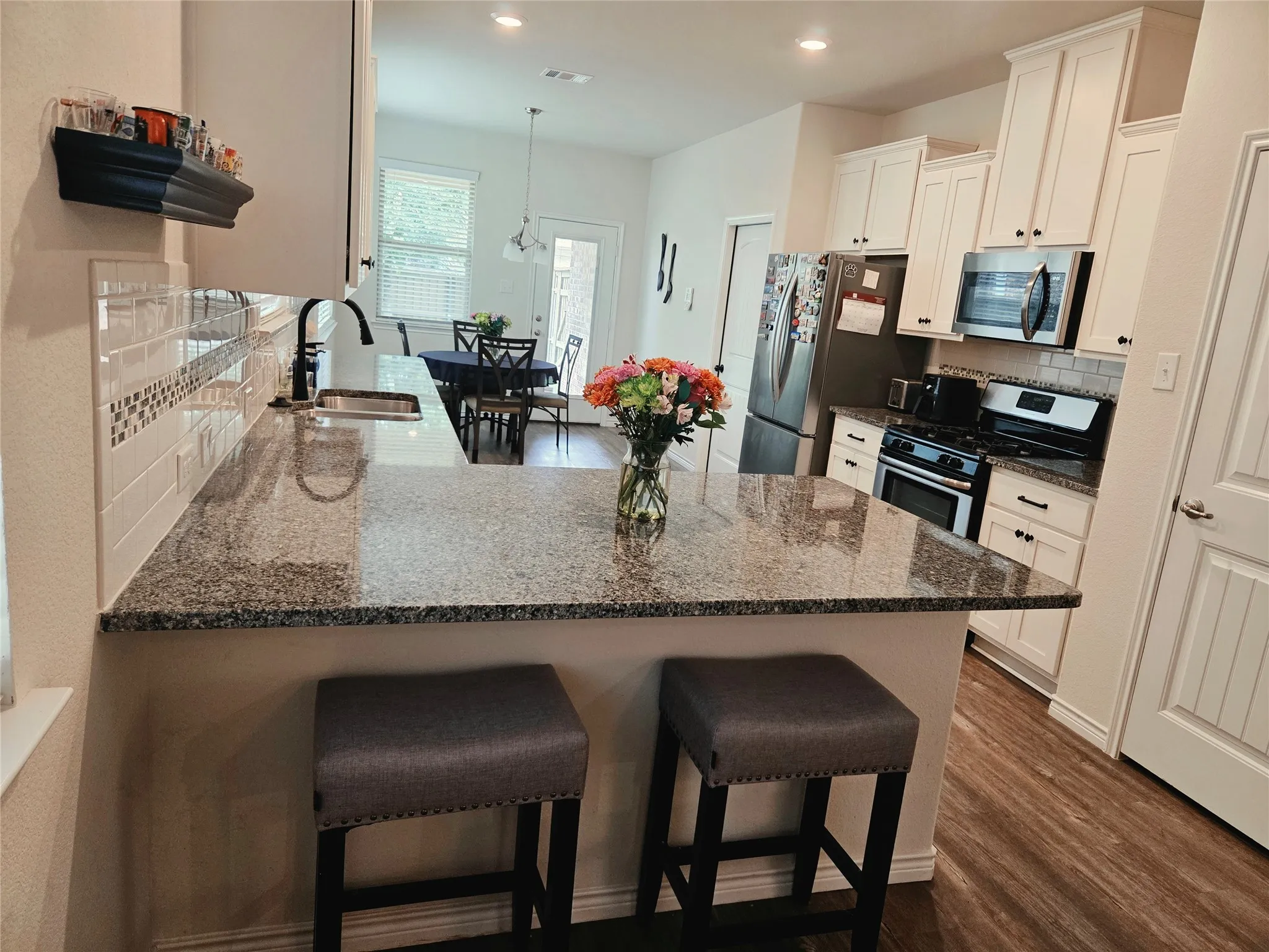 Breakfast Bar.
