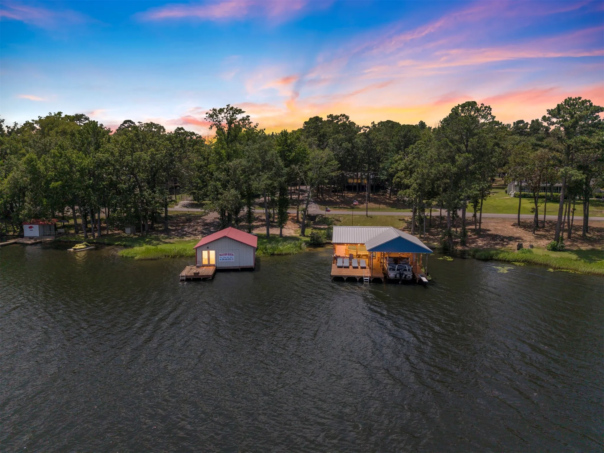 Single Family Residence For Sale in Wood County , 1443 County Road 3440, Hawkins, Texas 75765, 2 Bedroom, 3 Bathroom, 4 Garage spaces, 1,275 Sqft, built in 1975, mls#21314537, Real Estate Agent in Hawkins, Homes For Sale in Wood county, Homes For Sale in Hawkins, Realtor in Hawkins Texas, Real Estate Brokerage Independent Realty Texas, Luminita Cordes Realtor