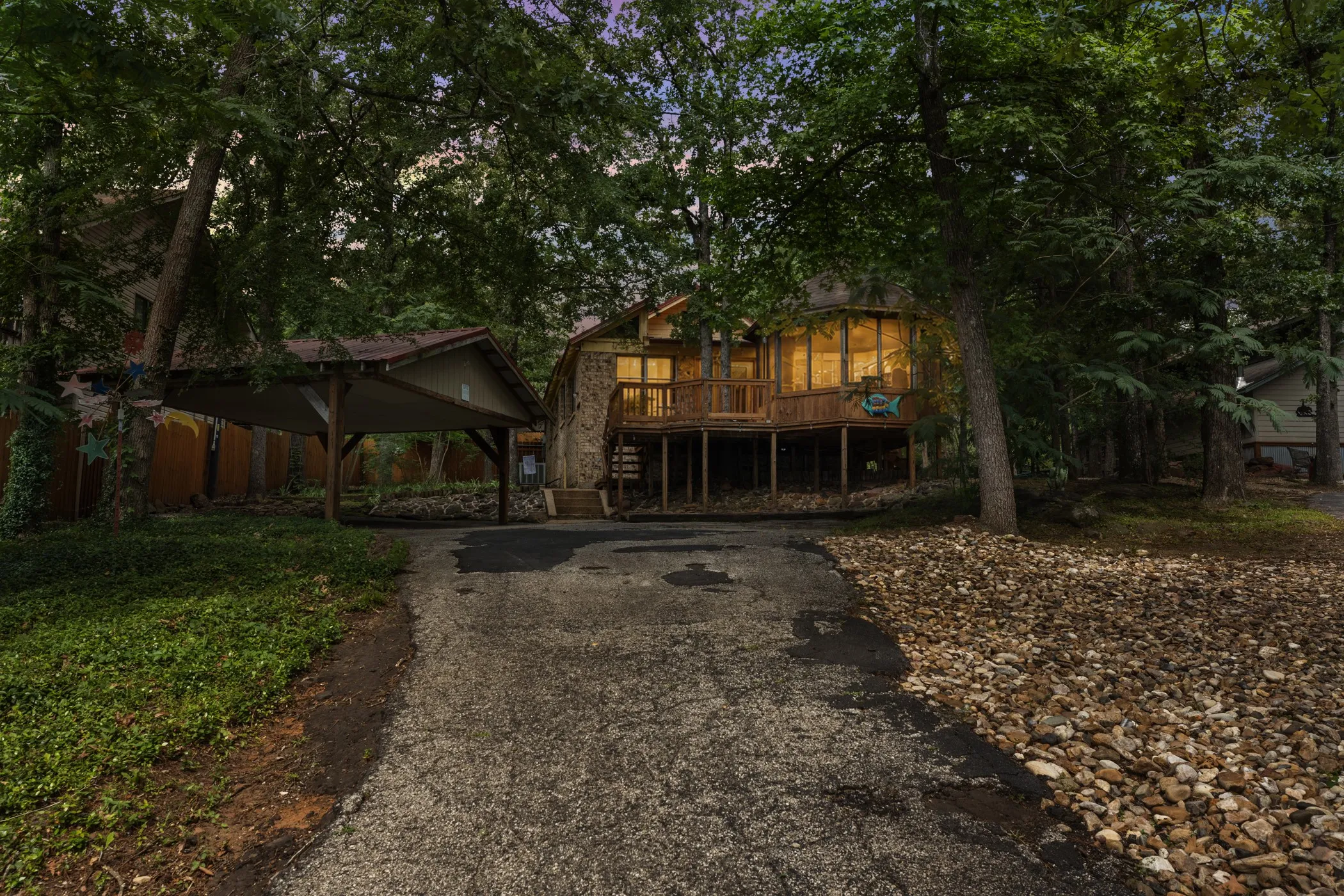 Single Family Residence For Sale in Wood County , 1443 County Road 3440, Hawkins, Texas 75765, 2 Bedroom, 3 Bathroom, 4 Garage spaces, 1,275 Sqft, built in 1975, mls#21314537, Real Estate Agent in Hawkins, Homes For Sale in Wood county, Homes For Sale in Hawkins, Realtor in Hawkins Texas, Real Estate Brokerage Independent Realty Texas, Luminita Cordes Realtor