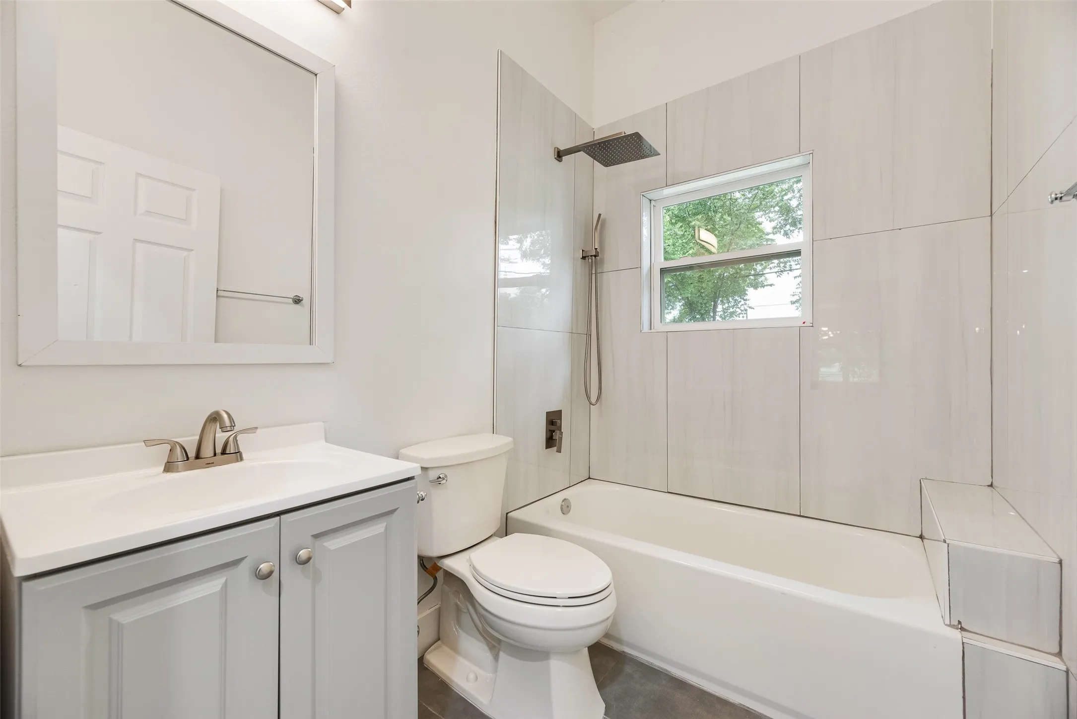 Single Family Residence For Sale in Dallas County , 302 Newsom Road, Mesquite, Texas 75149, 4 Bedroom, 2 Bathroom, Garage spaces, 1,919 Sqft, built in 1920, mls#21314220, Real Estate Agent in Mesquite, Homes For Sale in Dallas county, Homes For Sale in Mesquite, Realtor in Mesquite Texas, Real Estate Brokerage Independent Realty Texas, Luminita Cordes Realtor