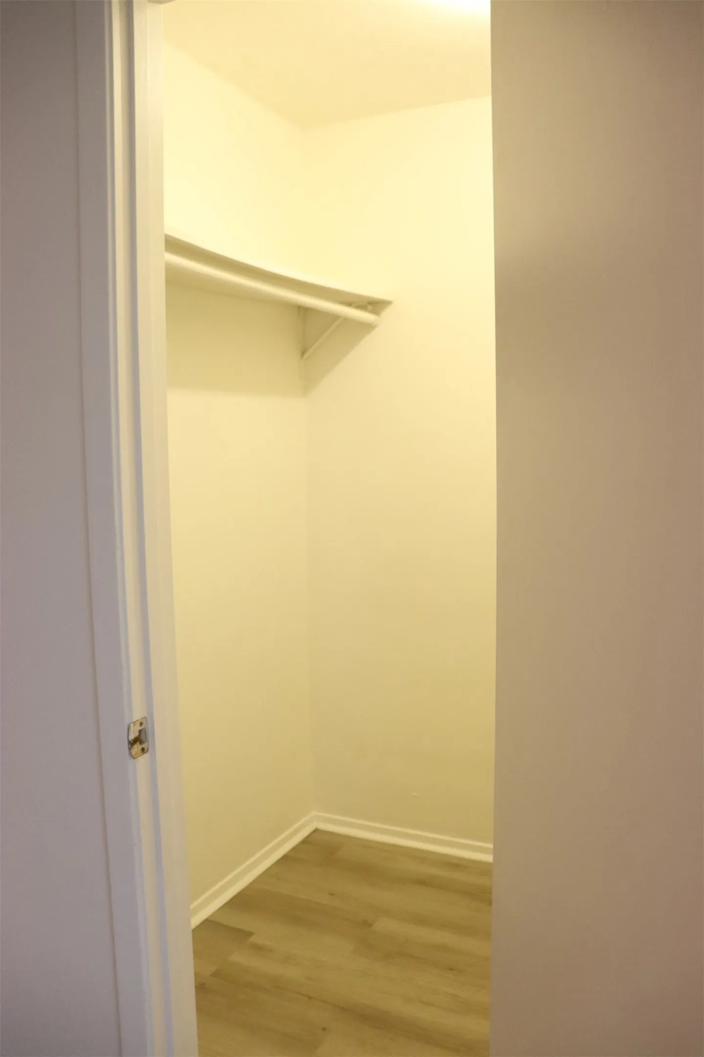 Duplex For Rent in Dallas County , 10020 Redondo Drive, Dallas, Texas 75218, 2 Bedroom, 2 Bathroom, 1 Garage spaces, 1,036 Sqft, built in 1984, mls#21314351, Real Estate Agent in Dallas, Homes For Rent in Dallas county, Homes For Rent in Dallas, Realtor in Dallas Texas, Real Estate Brokerage Independent Realty Texas, Luminita Cordes Realtor