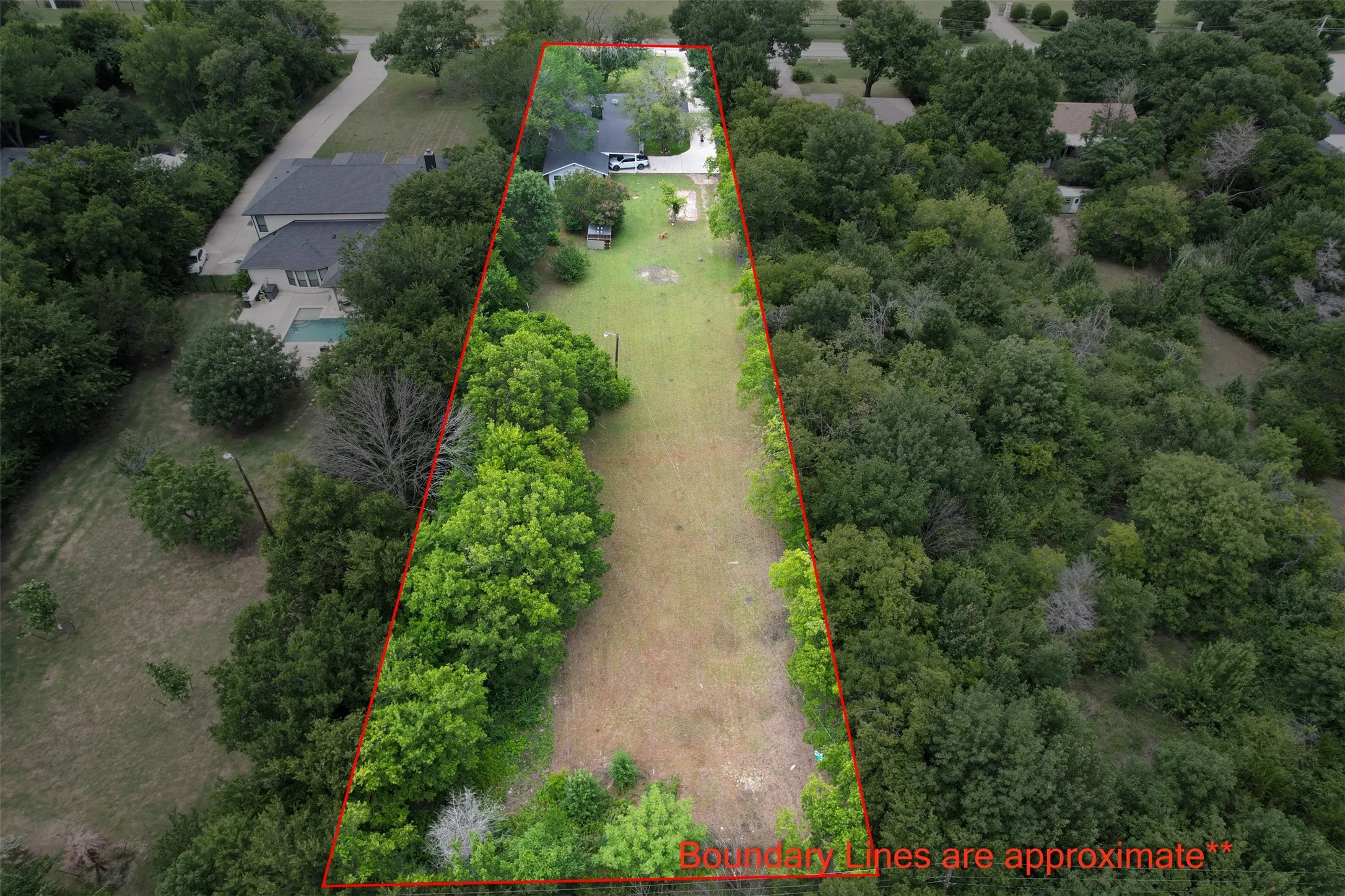 Single Family Residence For Sale in Dallas County , 1112 W Pleasant Run Road, De Soto, Texas 75115, 4 Bedroom, 4 Bathroom, Garage spaces, 2,495 Sqft, built in 1972, mls#21314573, Real Estate Agent in De Soto, Homes For Sale in Dallas county, Homes For Sale in De Soto, Realtor in De Soto Texas, Real Estate Brokerage Independent Realty Texas, Luminita Cordes Realtor