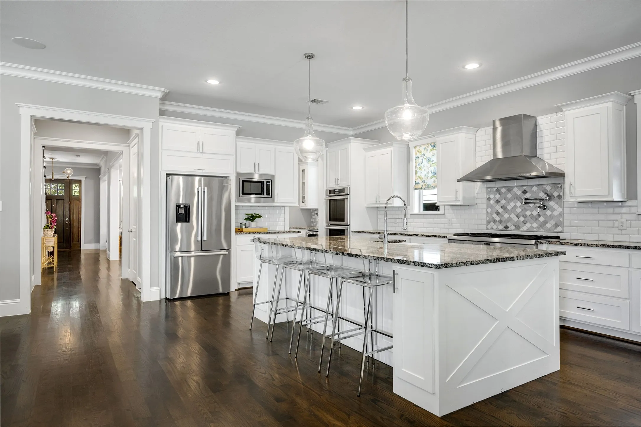 Single Family Residence For Sale in Dallas County , 5347 Miller Avenue, Dallas, Texas 75206, 4 Bedroom, 6 Bathroom, 2 Garage spaces, 4,655 Sqft, built in 2016, mls#21314546, Real Estate Agent in Dallas, Homes For Sale in Dallas county, Homes For Sale in Dallas, Realtor in Dallas Texas, Real Estate Brokerage Independent Realty Texas, Luminita Cordes Realtor